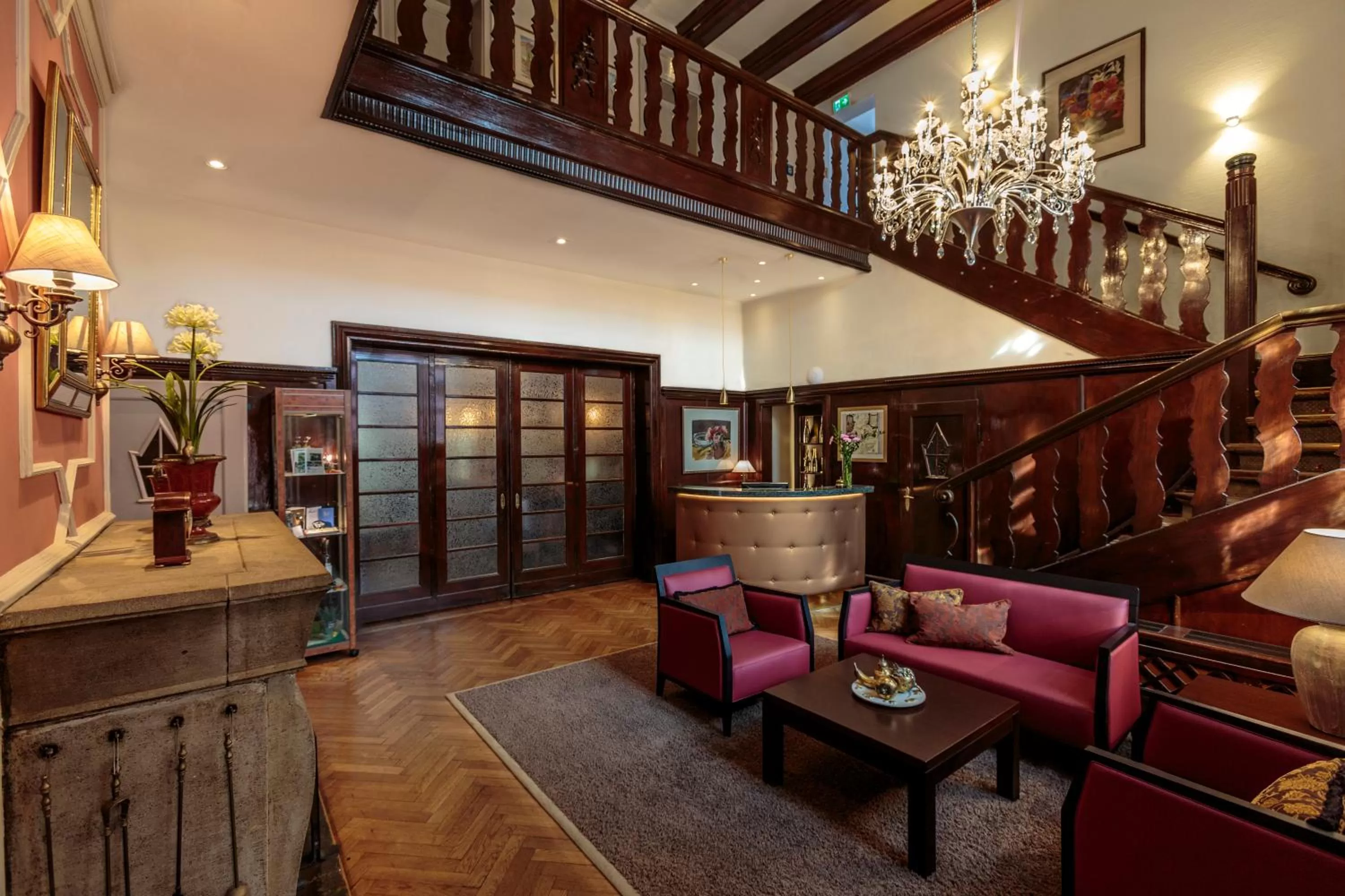 Lobby or reception in Parkhotel Güldene Berge