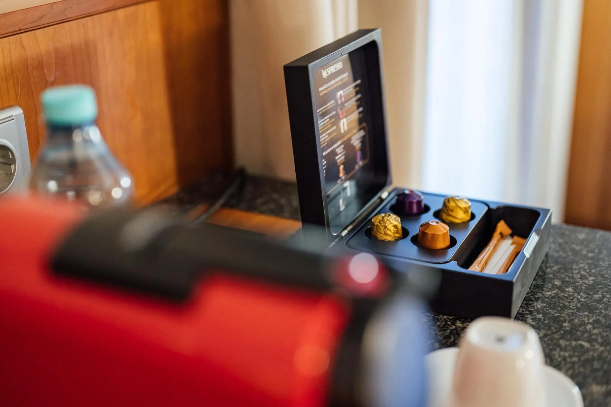 Coffee/tea facilities in Peakture Hotel