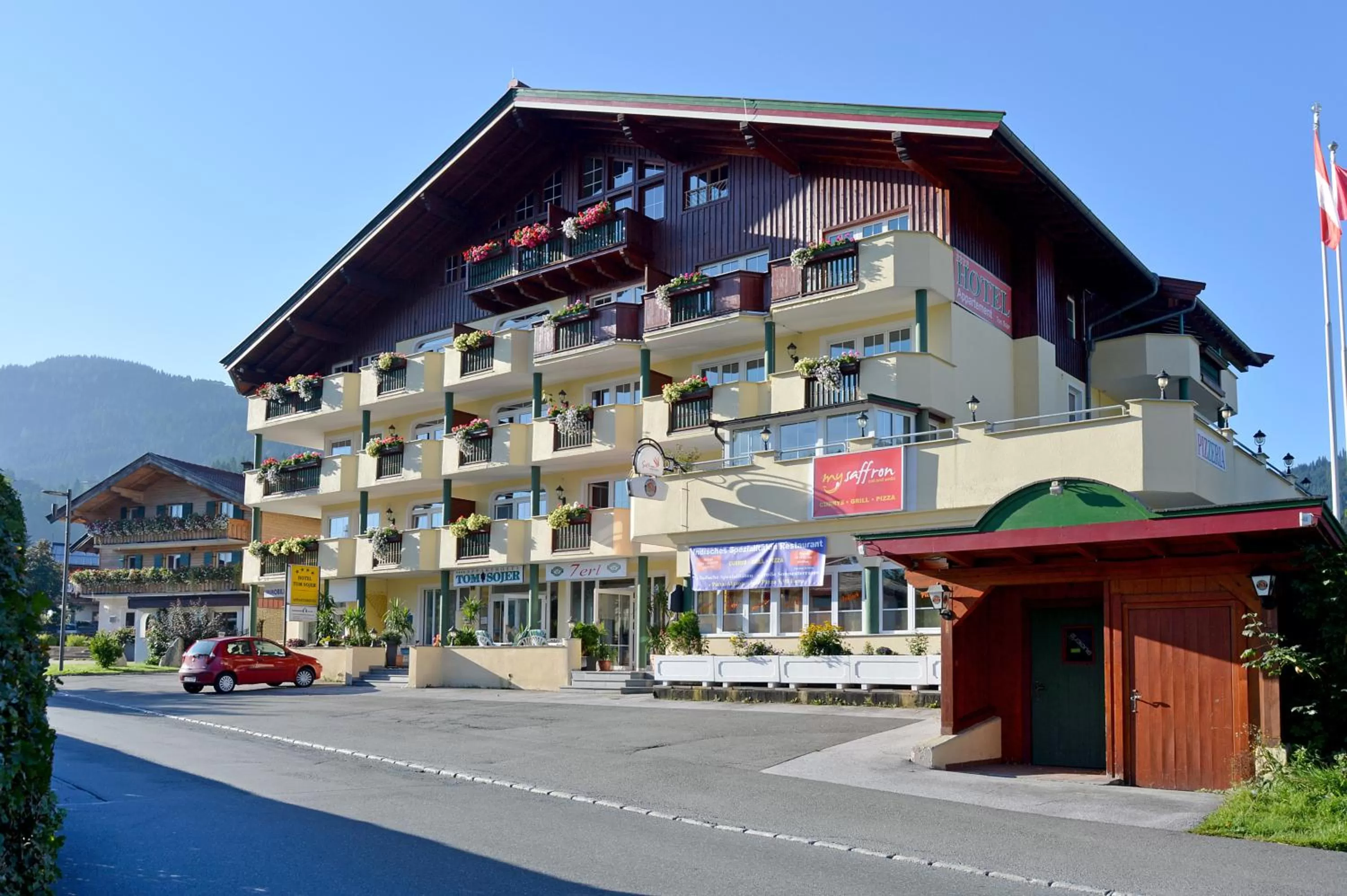 Property Building in Apparthotel Tom Sojer