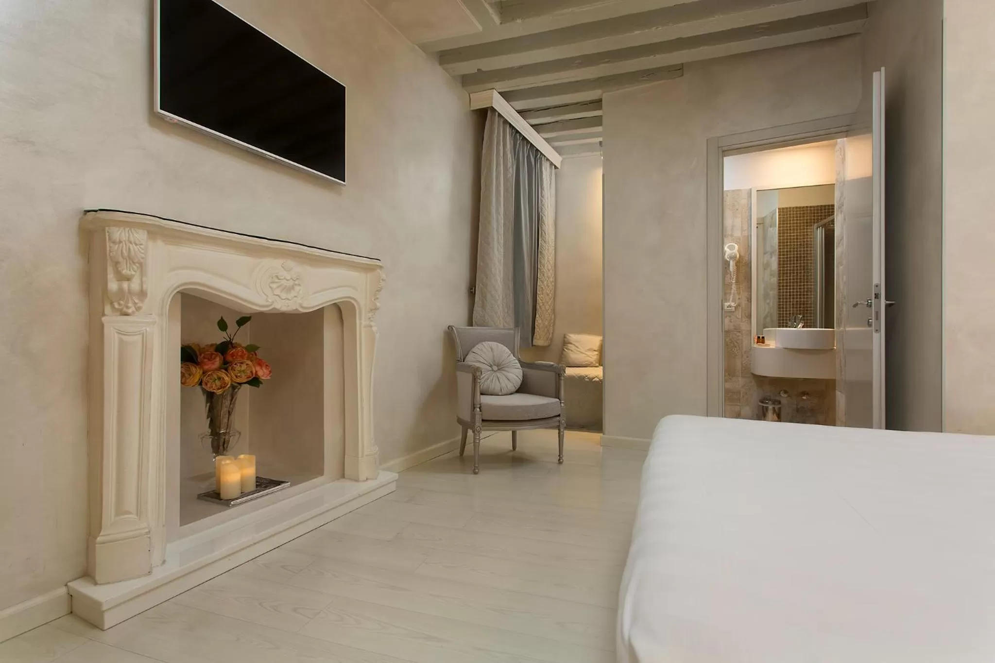 Bed in Relais Venezia