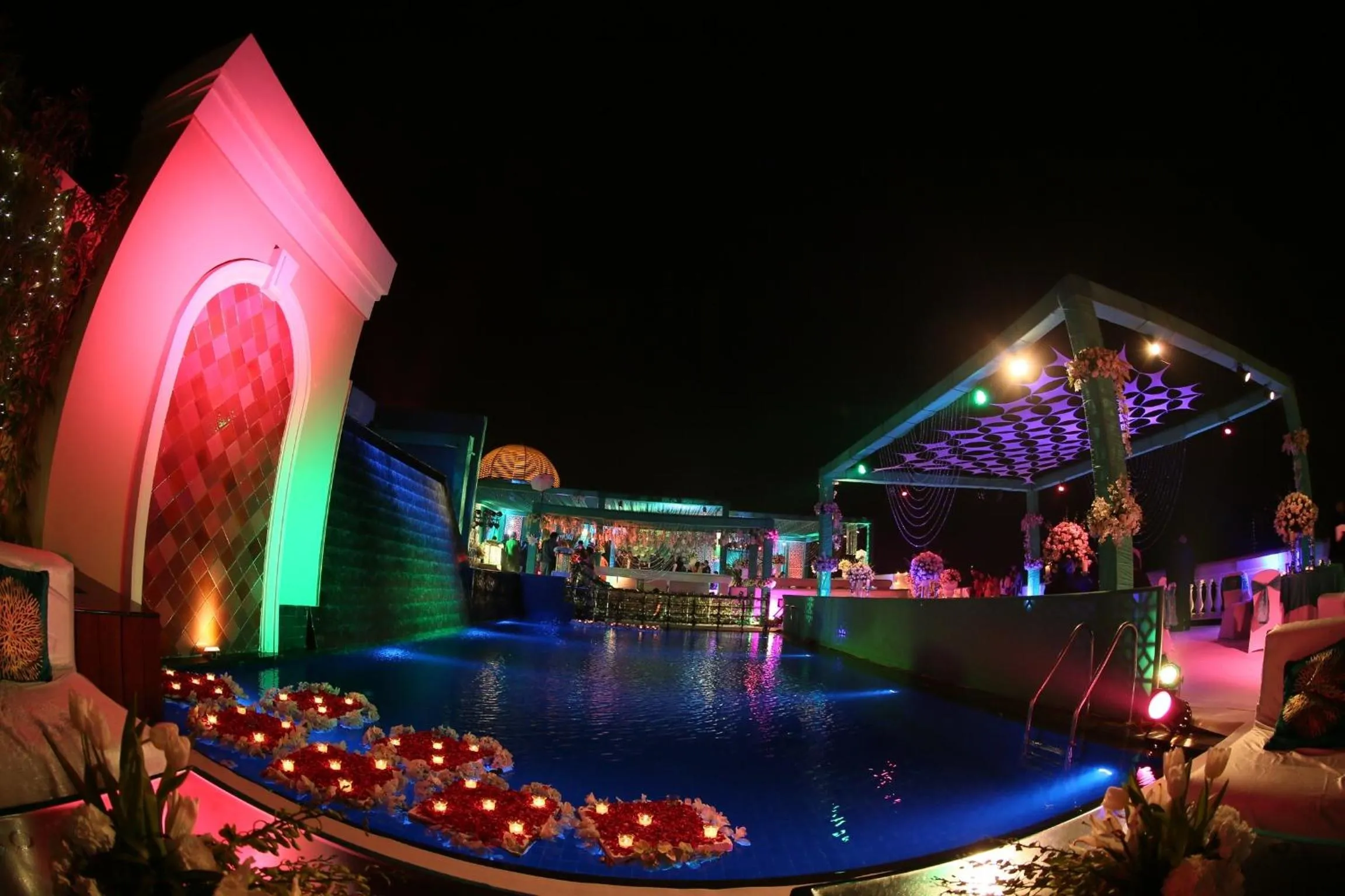 Swimming pool in The Pllazio Hotel