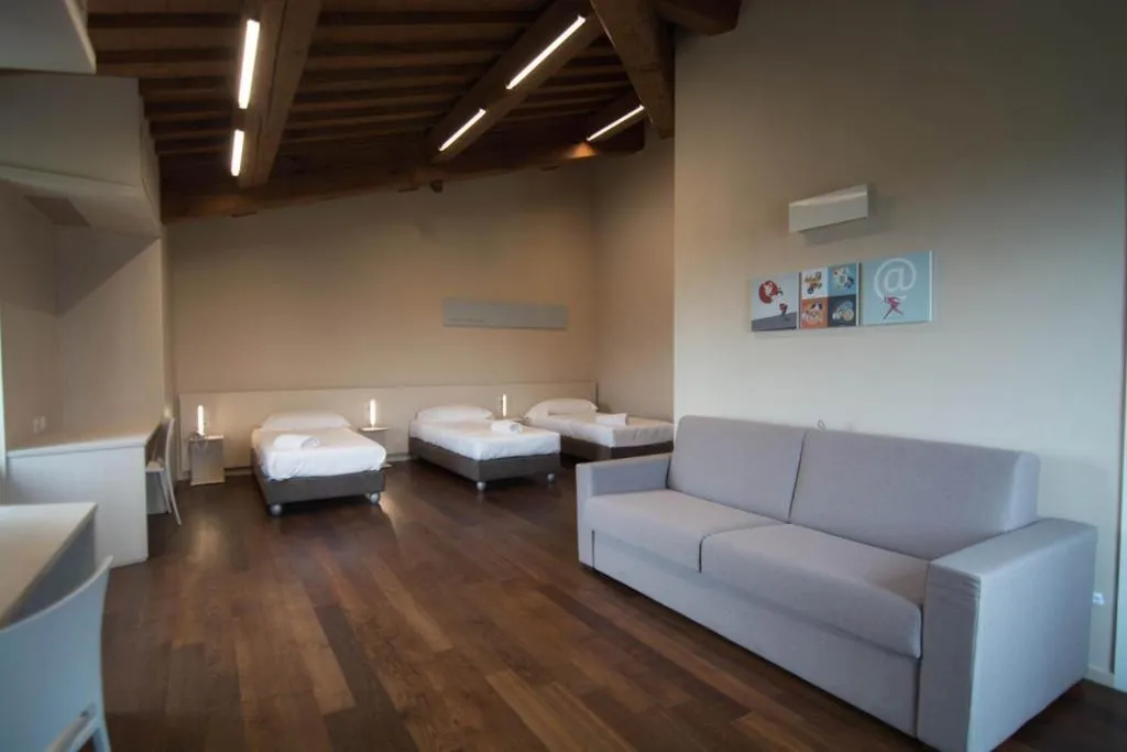 Bedroom, Bed in Pistoia Nursery Campus - agriturismo in città