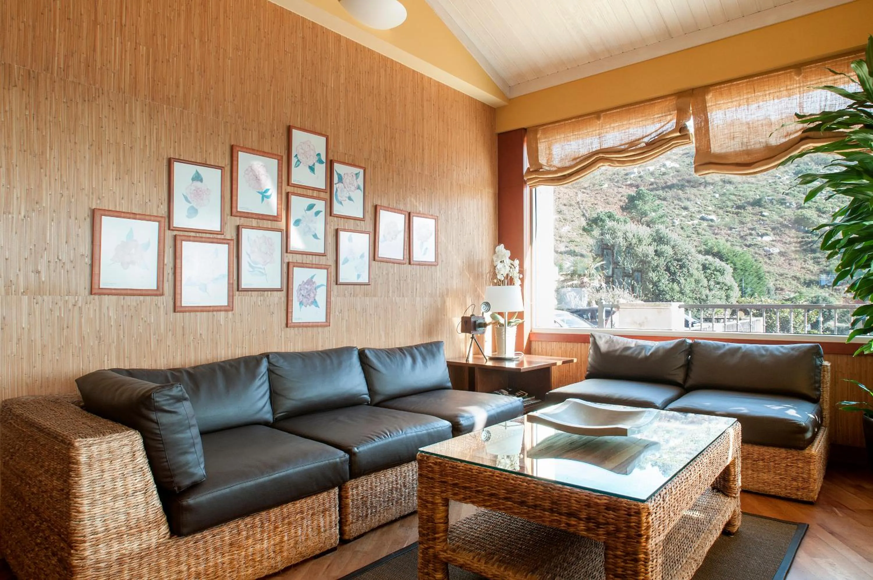 Lounge or bar in Talaso Atlántico