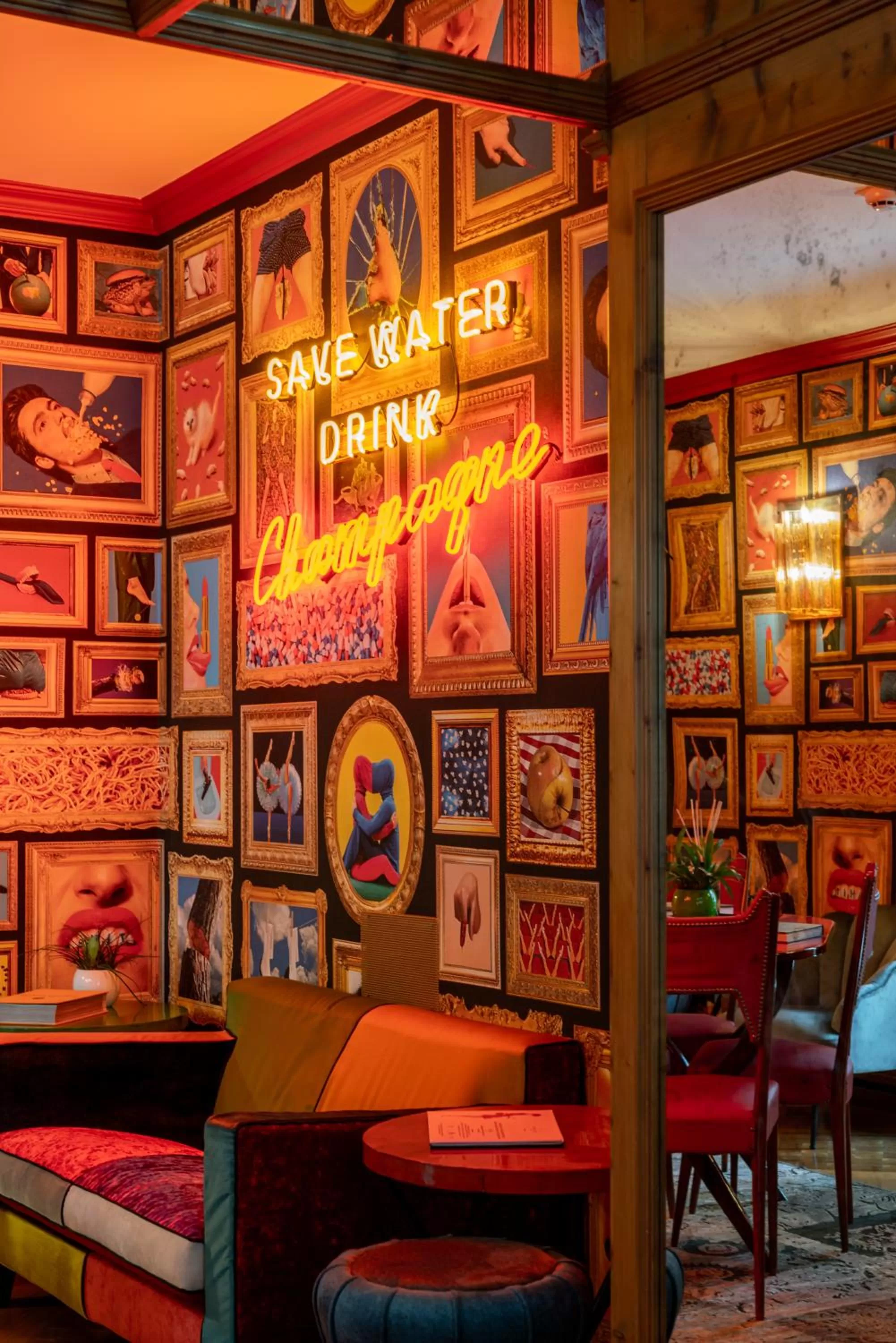 Restaurant/places to eat in Ambra Cortina Luxury&Fashion Hotel