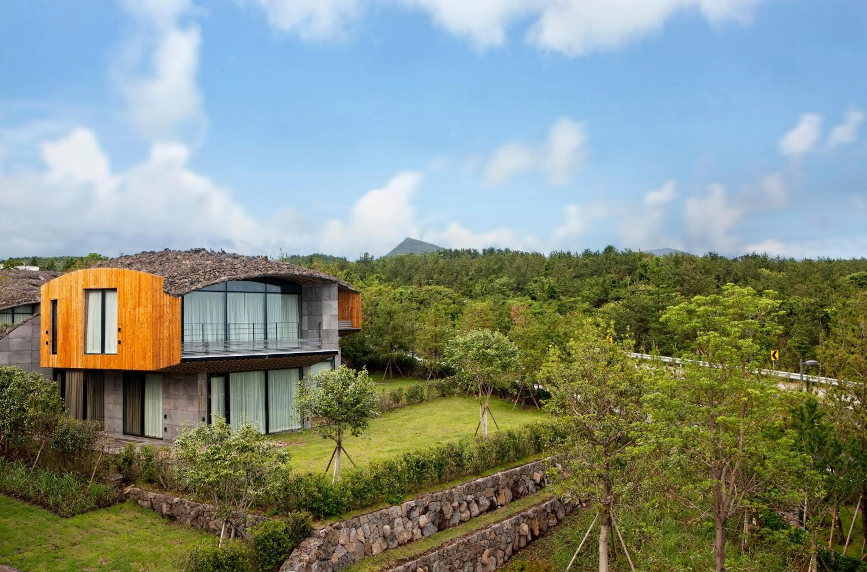 Property building in Lotte Resort Jeju Artvillas