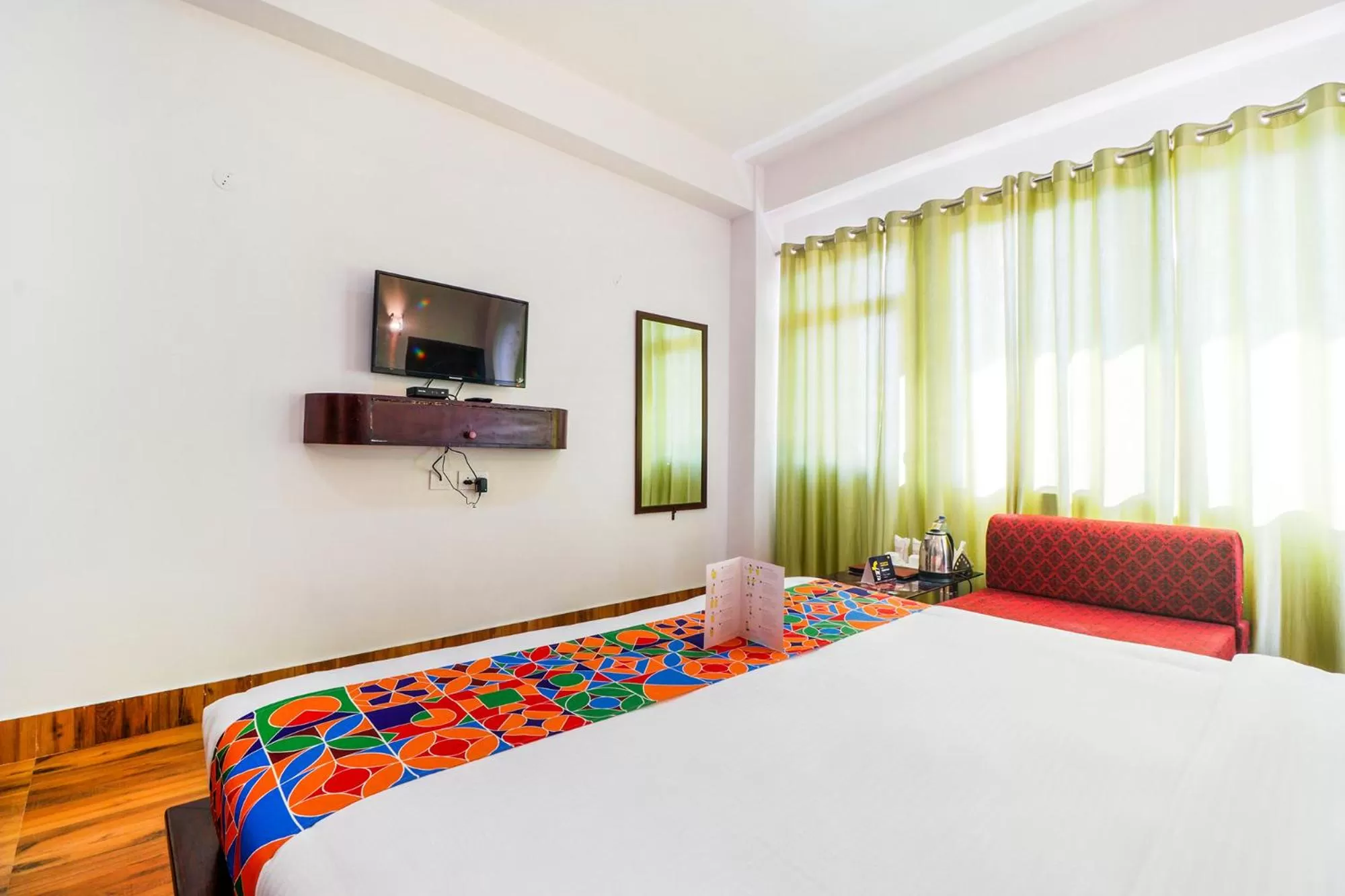 Bedroom, Bed in FabHotel Greenery View Middle Lingding ICAR Road
