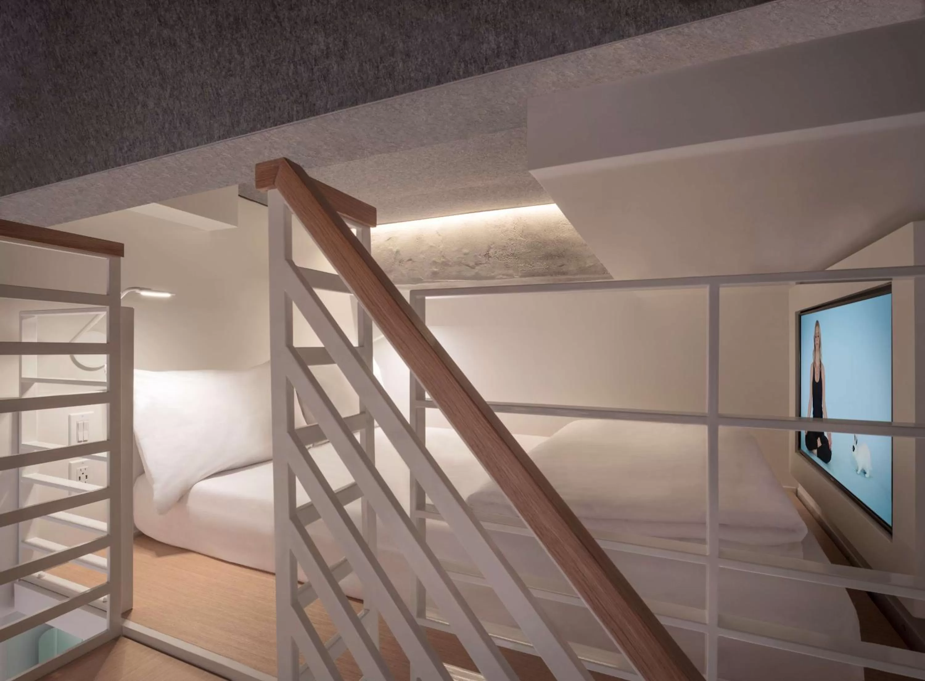 Photo of the whole room, Bed in Yotel San Francisco