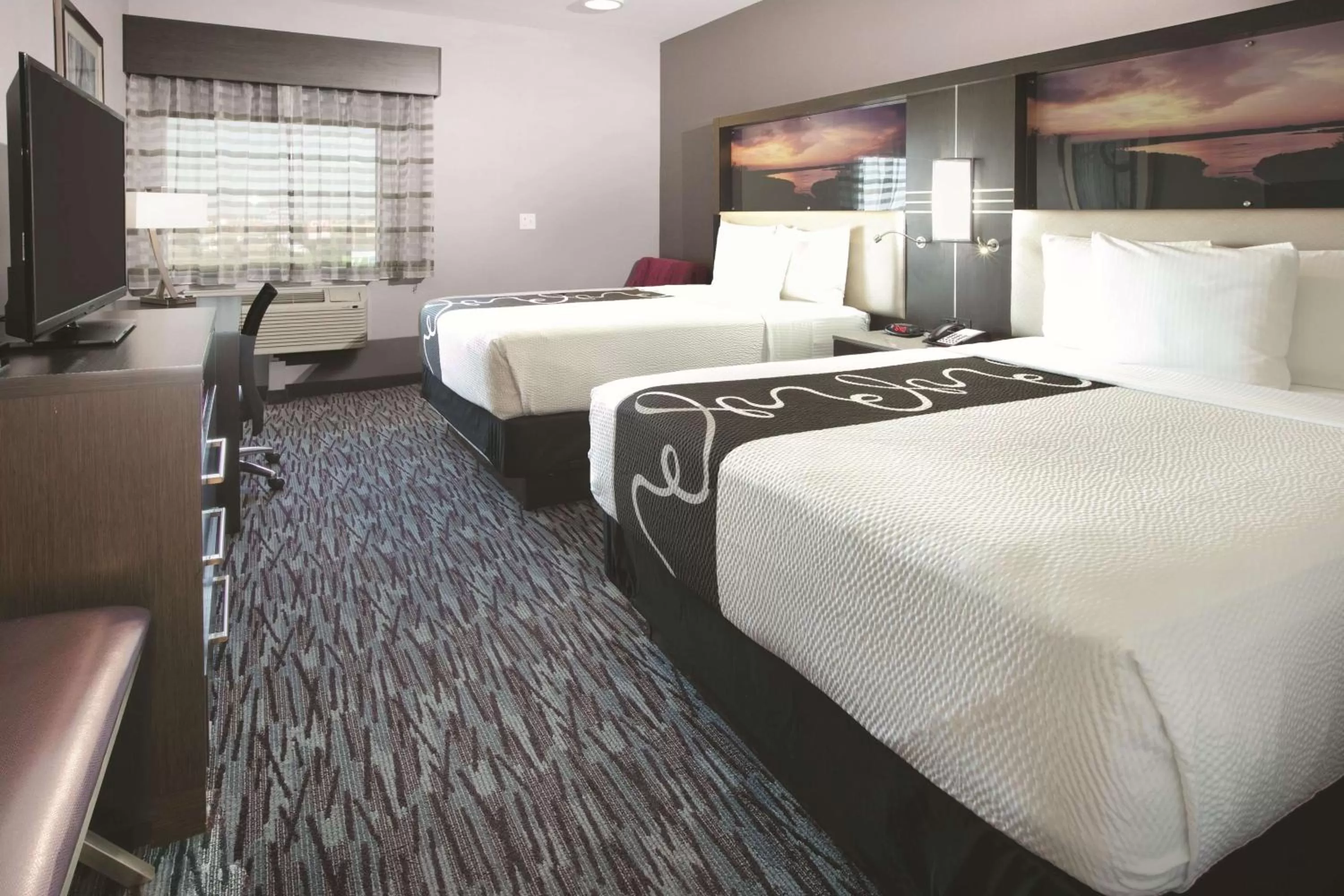 Photo of the whole room, Bed in La Quinta by Wyndham Amarillo Airport