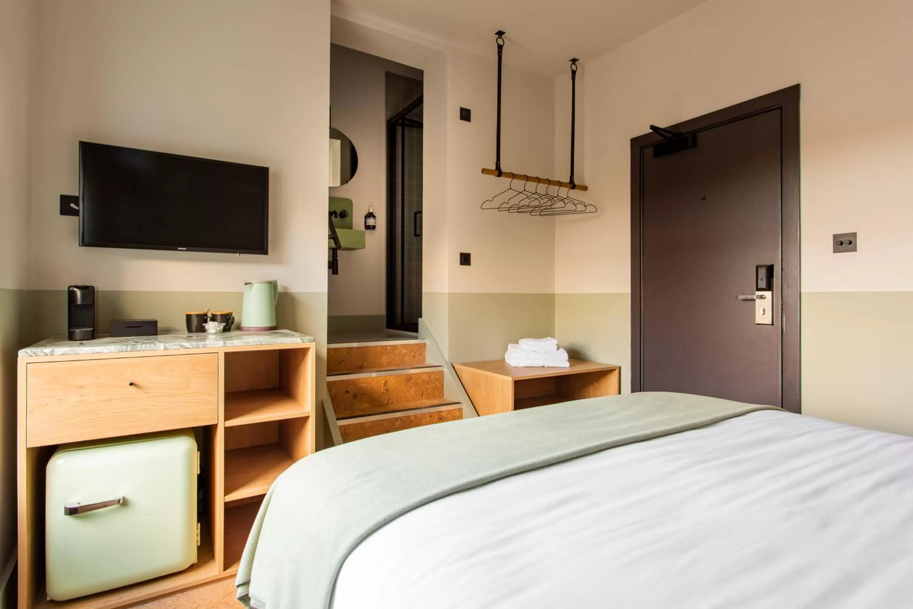 Bedroom, Bed in Port Hotel