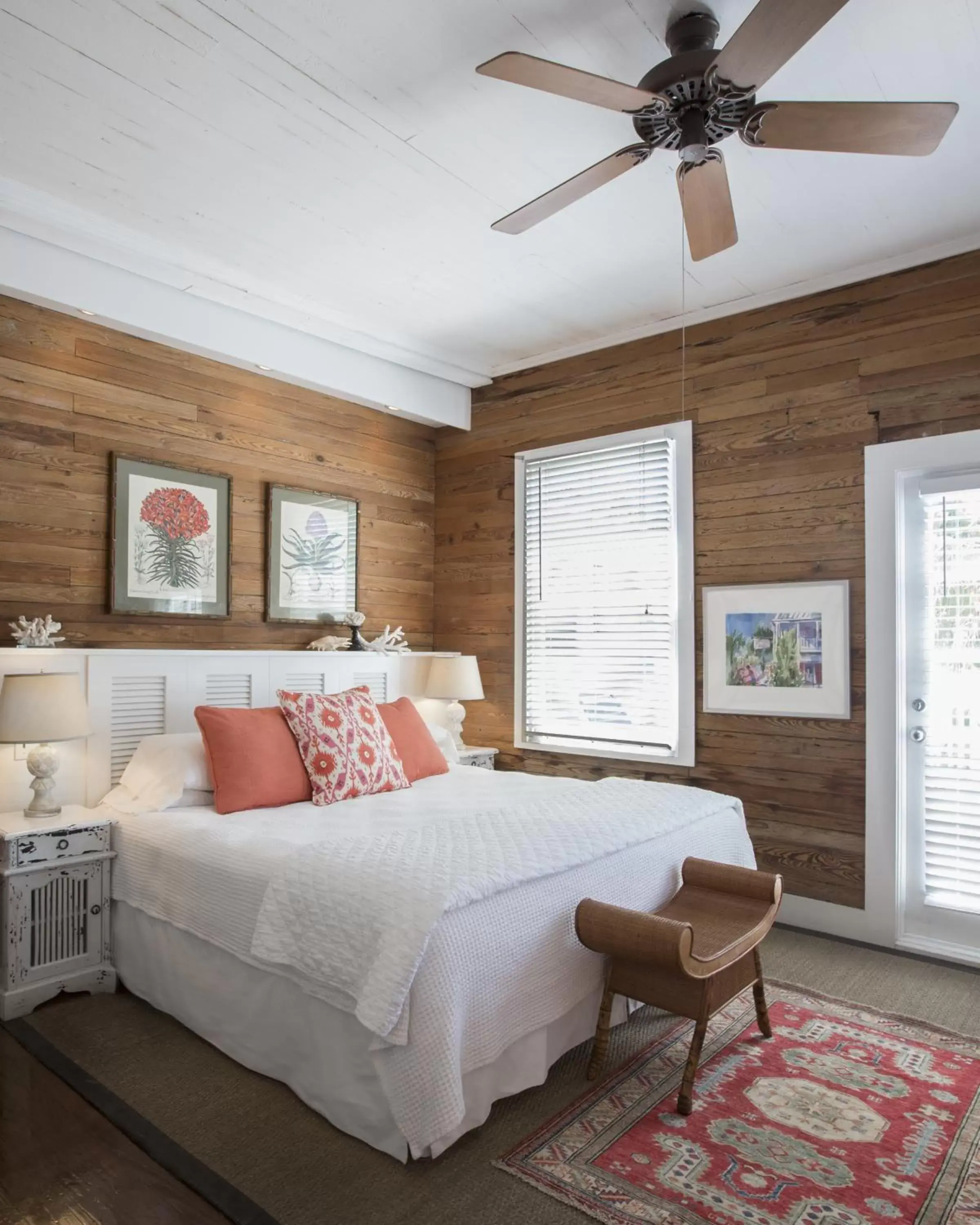 Deluxe King Room in Simonton Court Historic Inn & Cottages Deluxe King Room in Simonton Court Historic Inn & Cottages