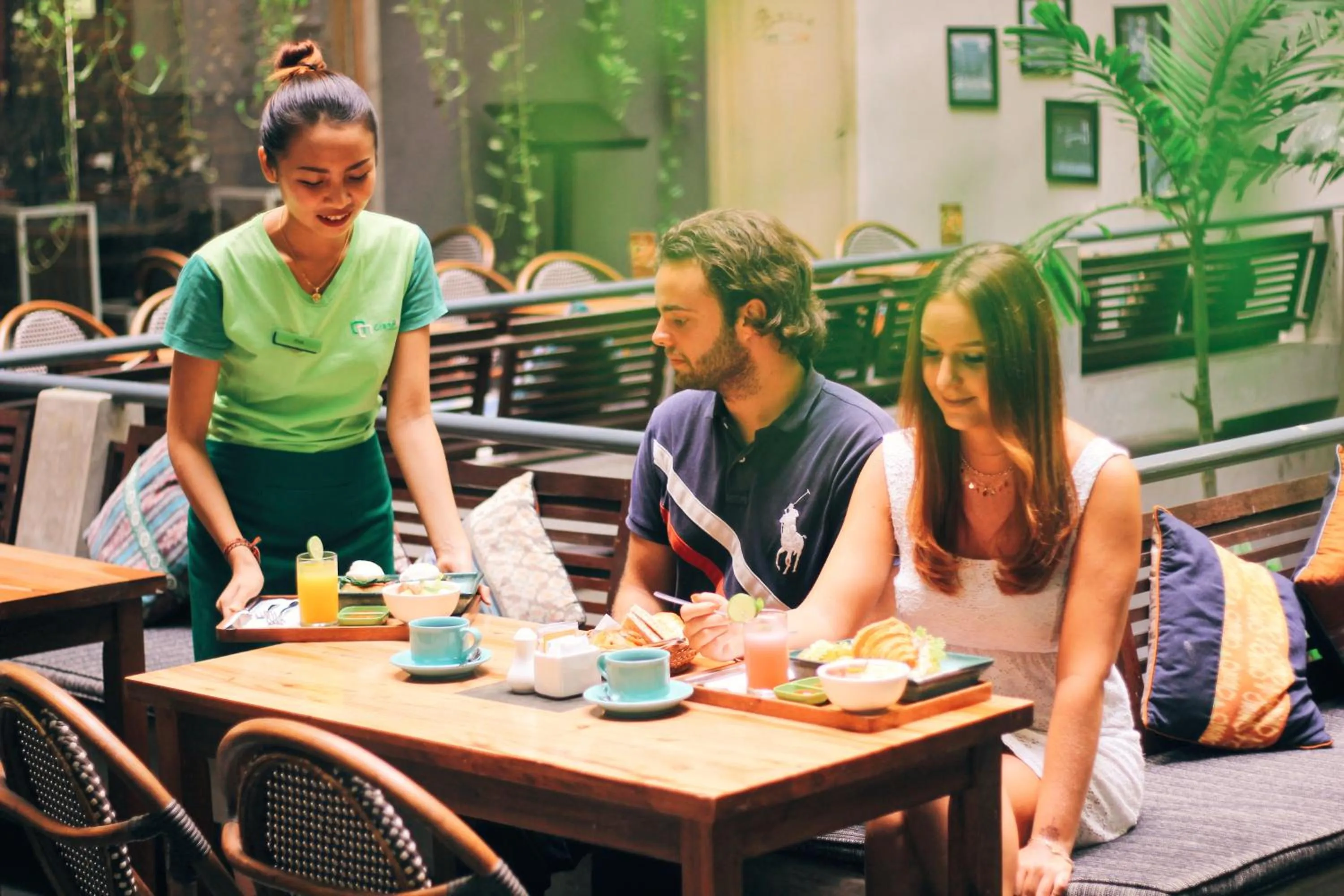 Restaurant/places to eat in Grandmas Plus Hotel Legian