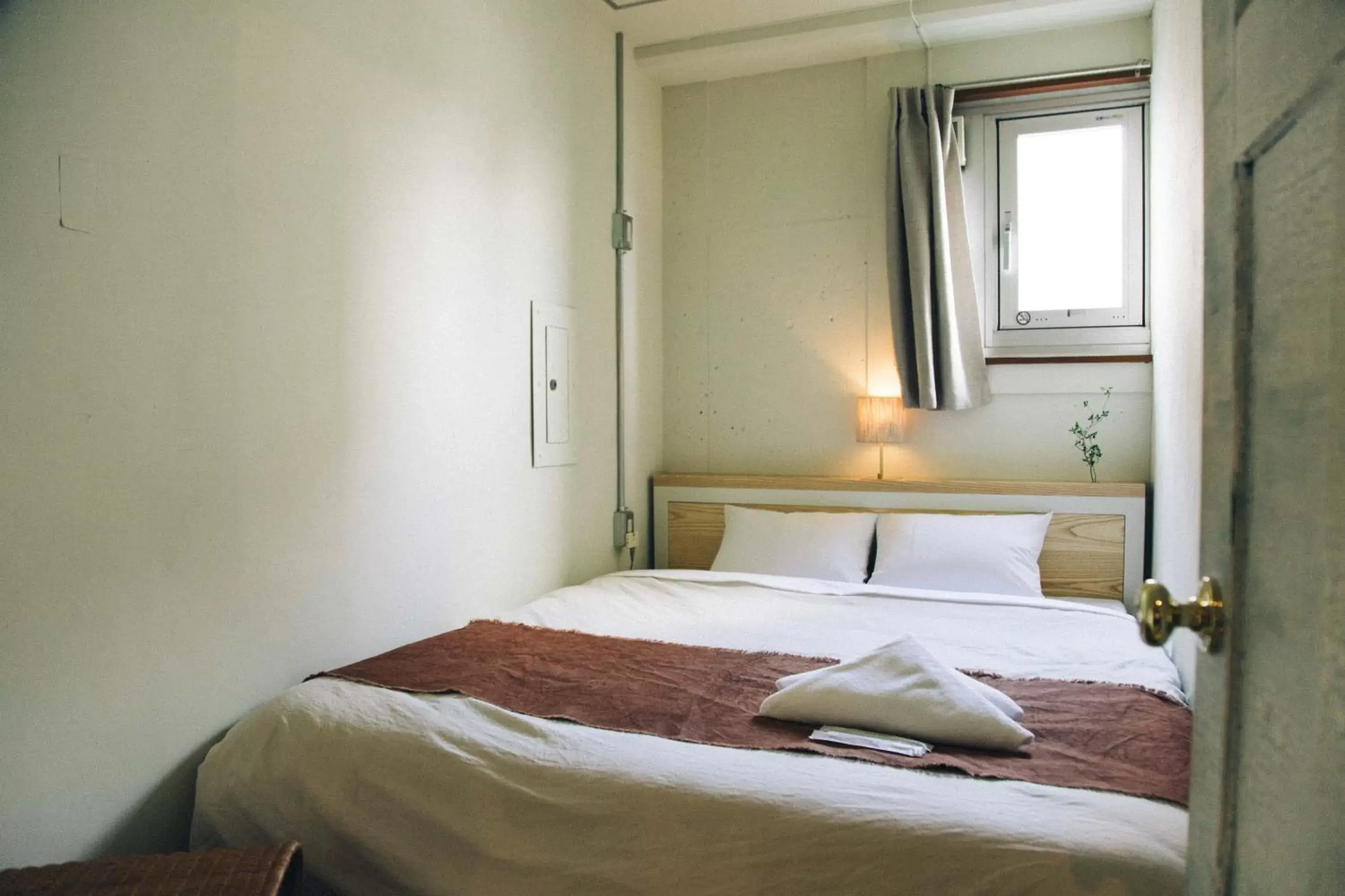 Economy Double Room in Nui. HOSTEL & BAR LOUNGE Economy Double Room in Nui. HOSTEL & BAR LOUNGE