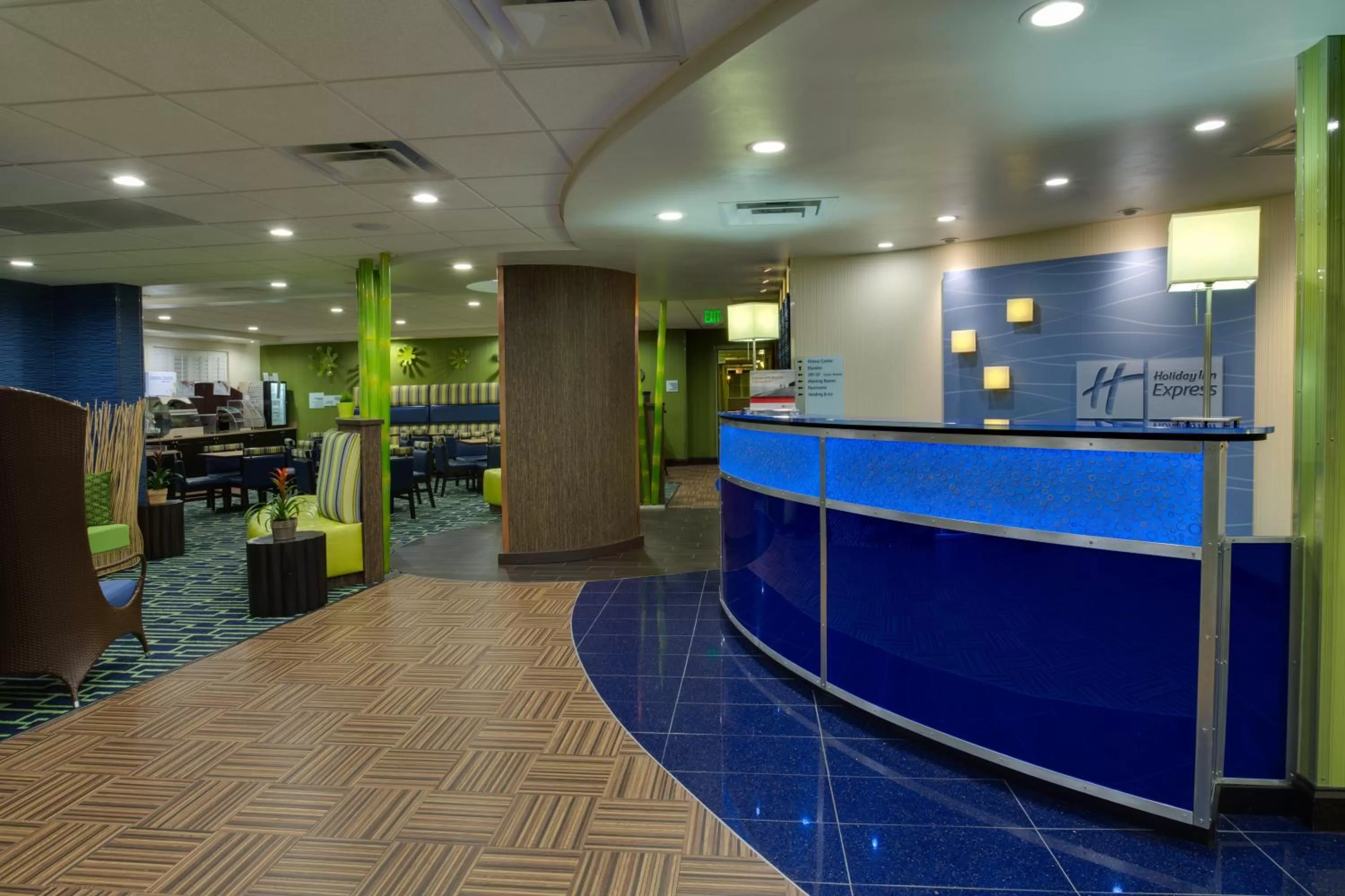 Lobby or reception in Holiday Inn Express & Suites Plant City by IHG