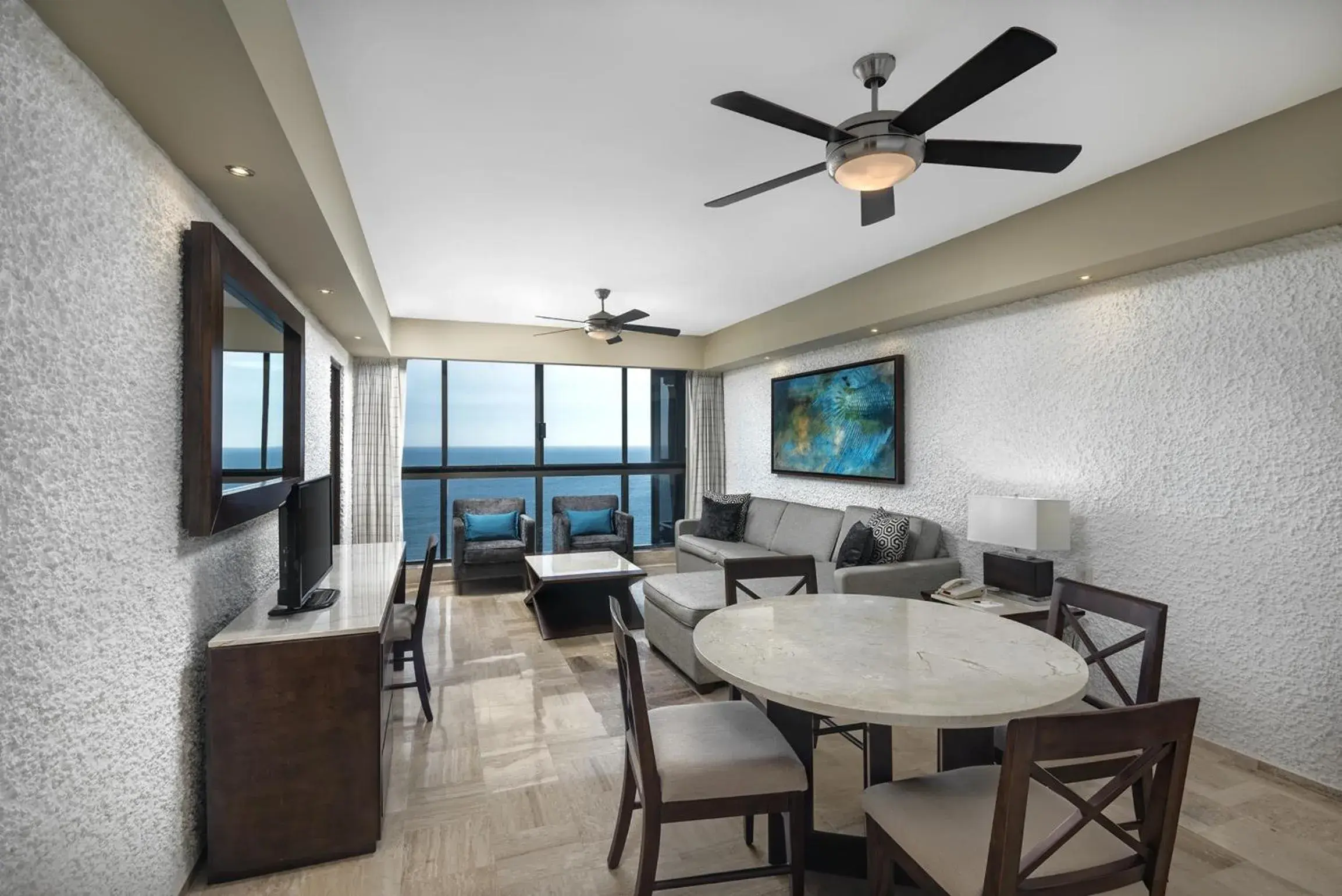 One-Bedroom Suite in El Cid El Moro Beach One-Bedroom Suite in El Cid El Moro Beach