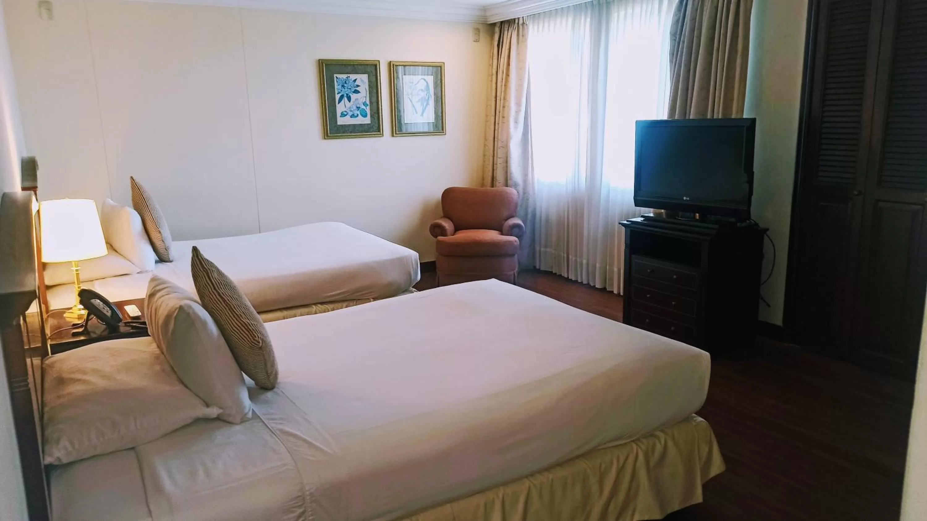 Photo of the whole room, Bed in Santafe Boutique Hotel