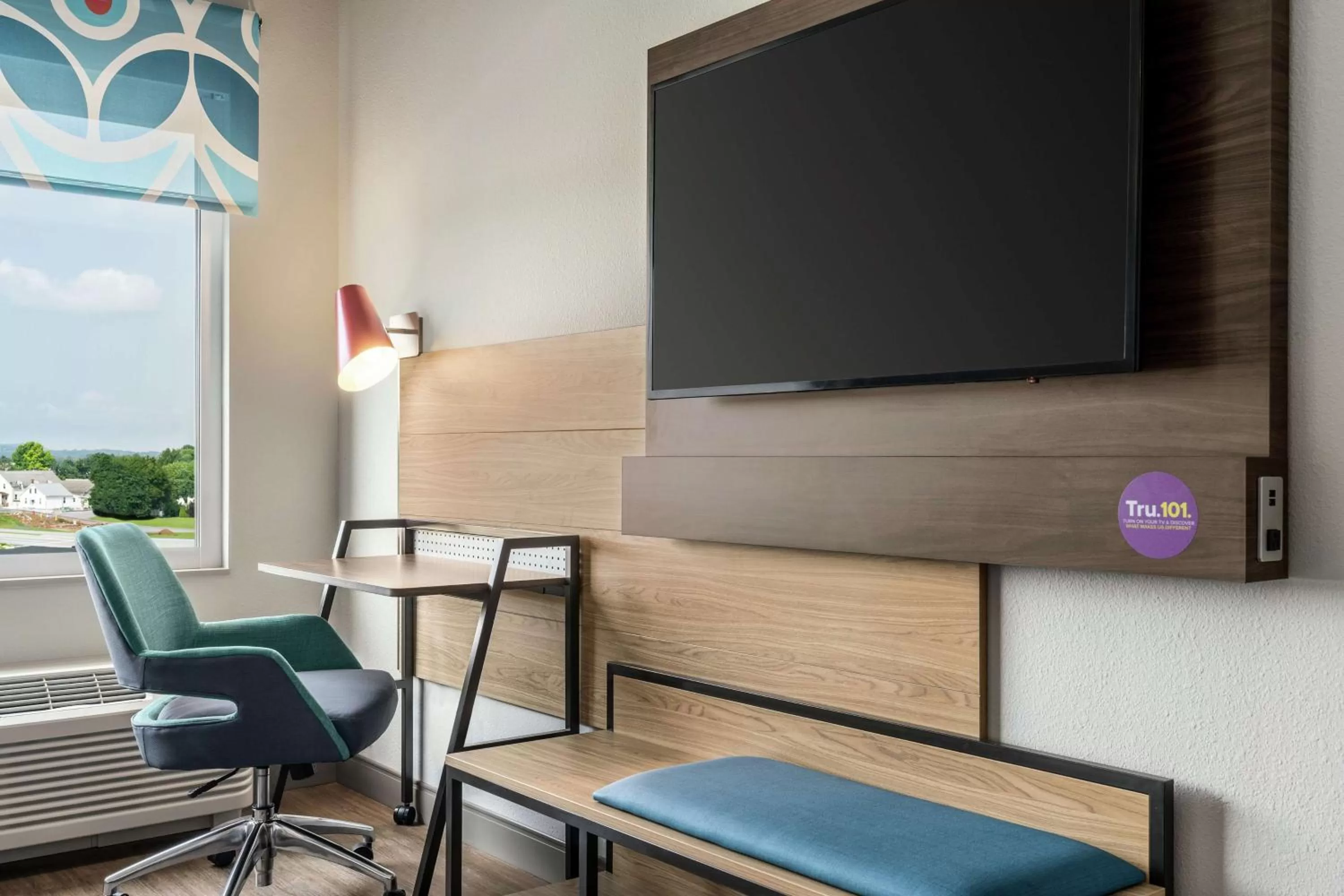 Bedroom in Tru By Hilton Hershey Chocolate Avenue