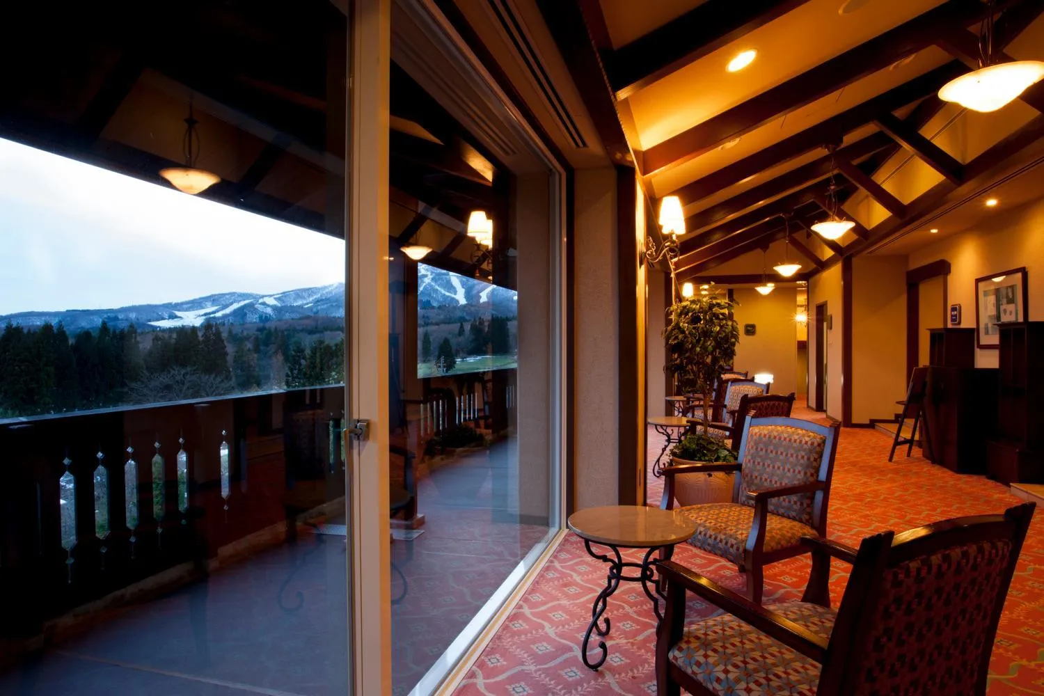 Area and facilities in Sun Members Hirugano