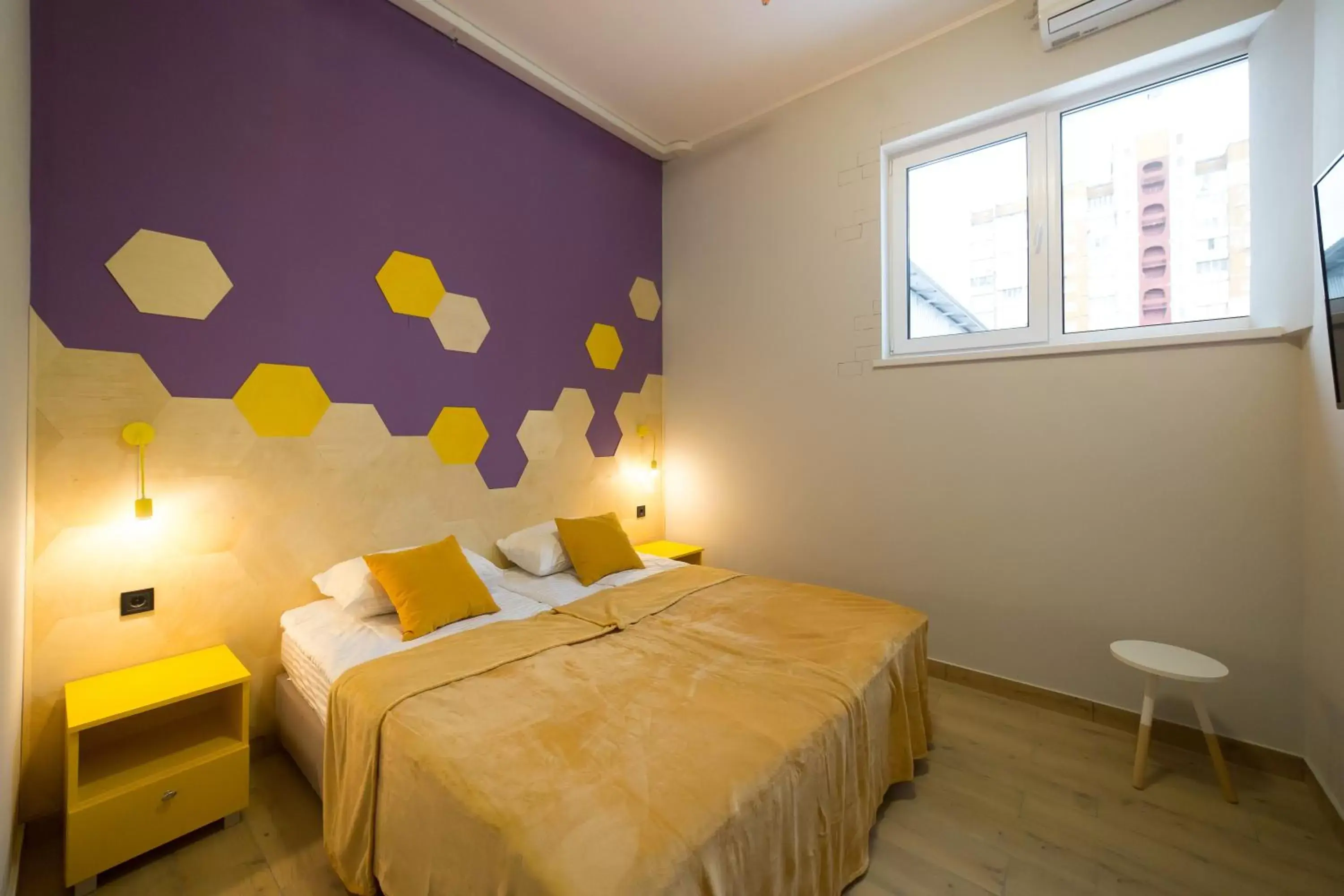 Double or Twin Room with Private Bathroom in HOTEL Bee Station Double or Twin Room with Private Bathroom in HOTEL Bee Station