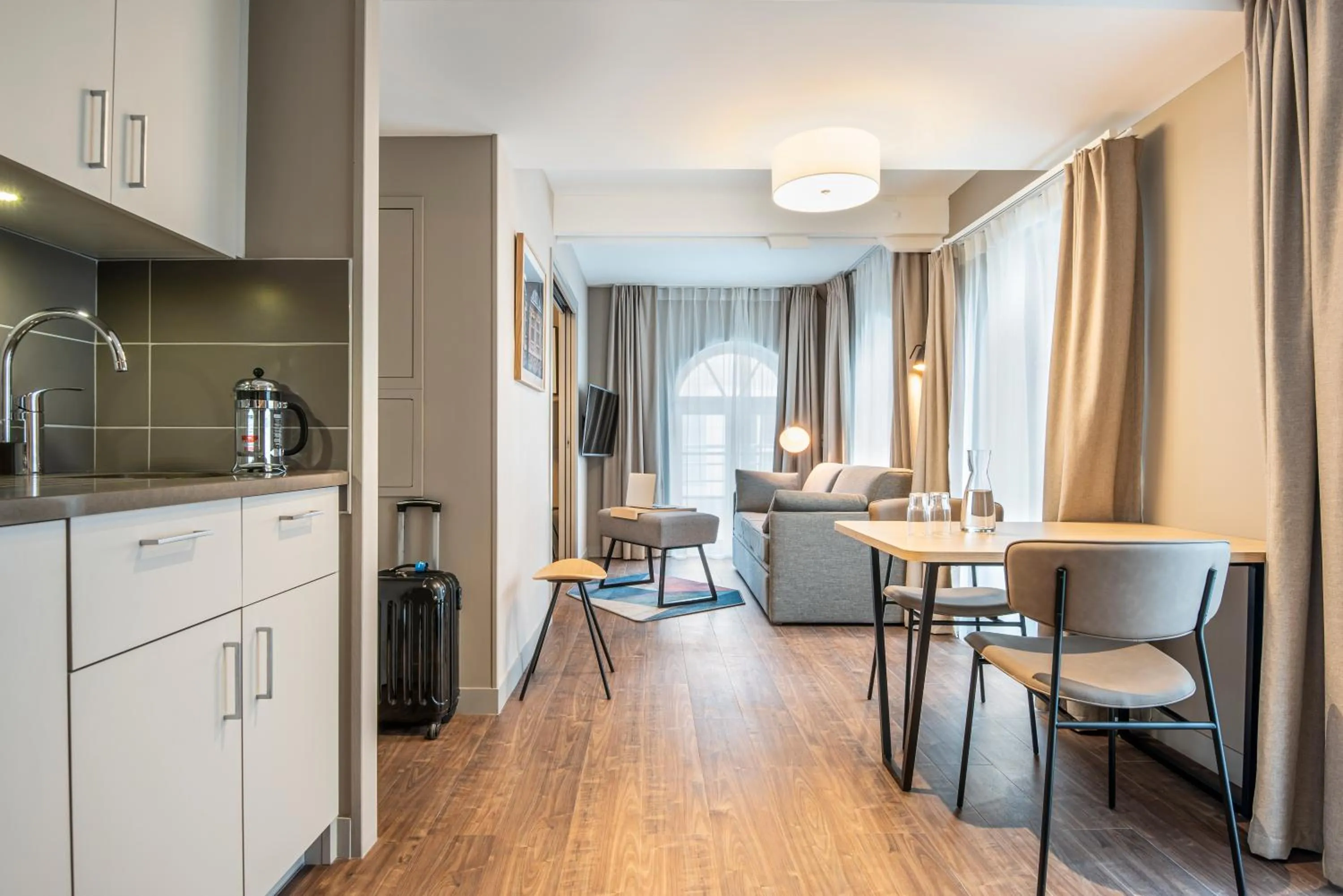 Kitchen or kitchenette in Aparthotel Adagio Lille Centre Grand Place