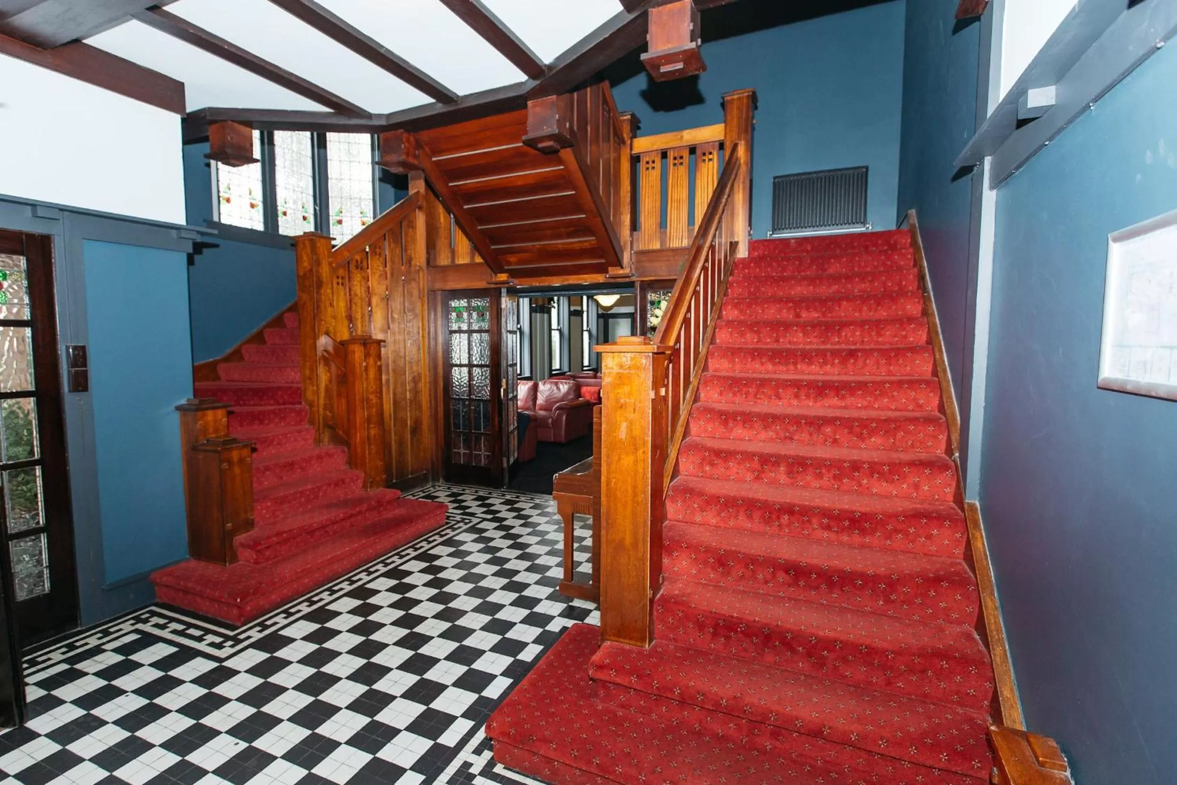 Facade/entrance in Bundanoon Hotel