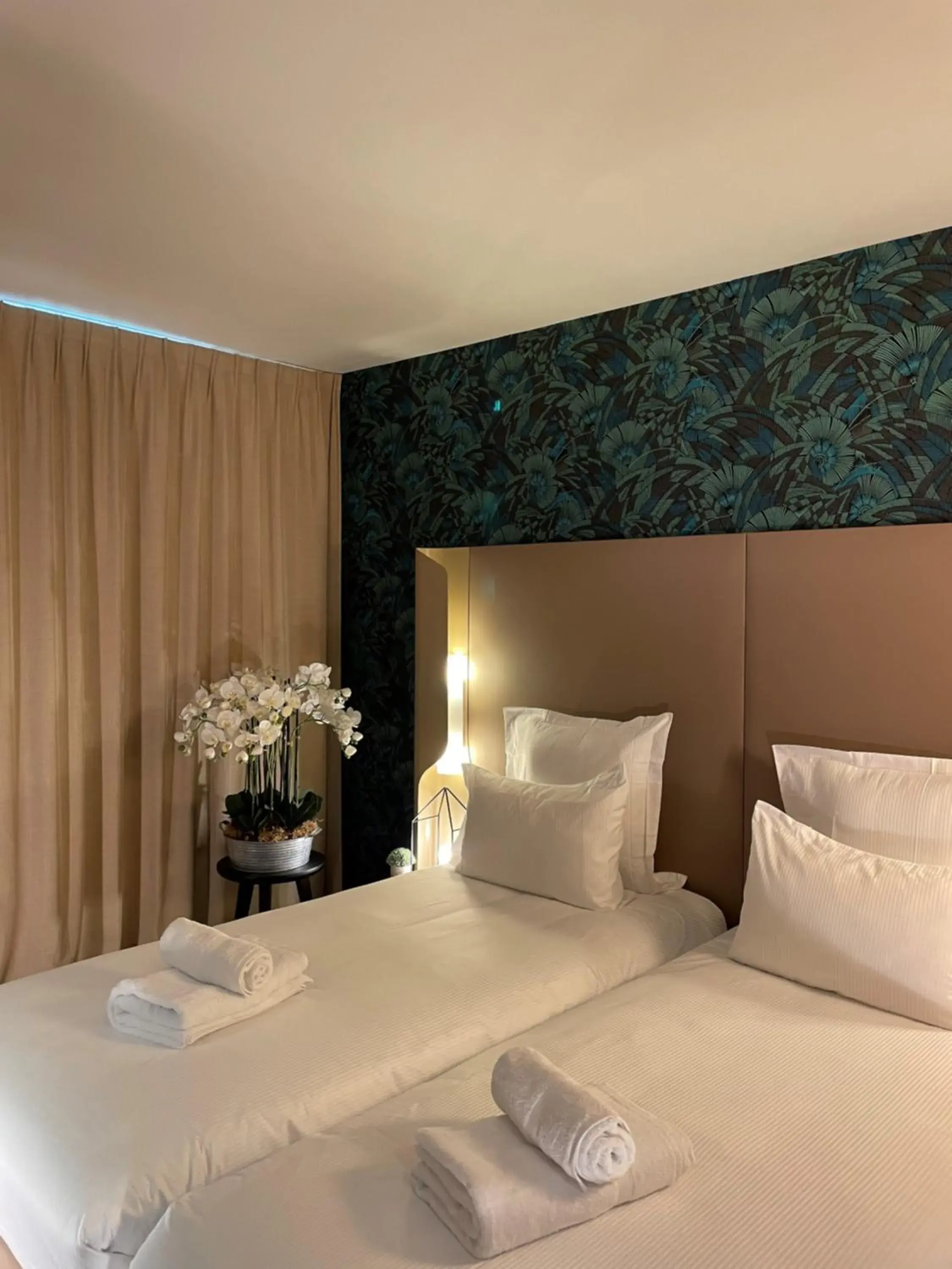 Classic Twin Room in Dali Hôtel Perpignan - Restaurant Classic Twin Room in Dali Hôtel Perpignan - Restaurant