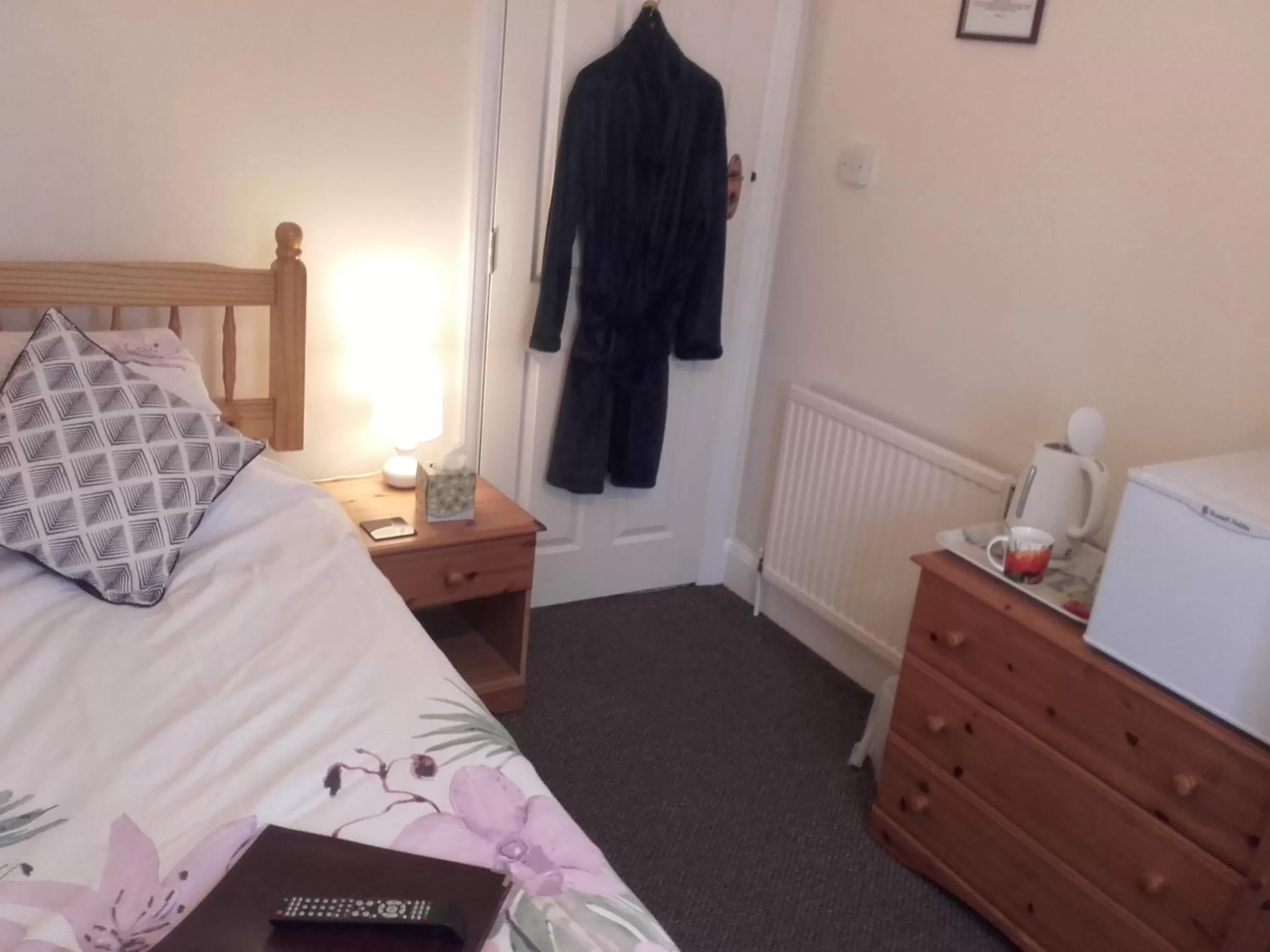 Bed in Clumber House Hotel