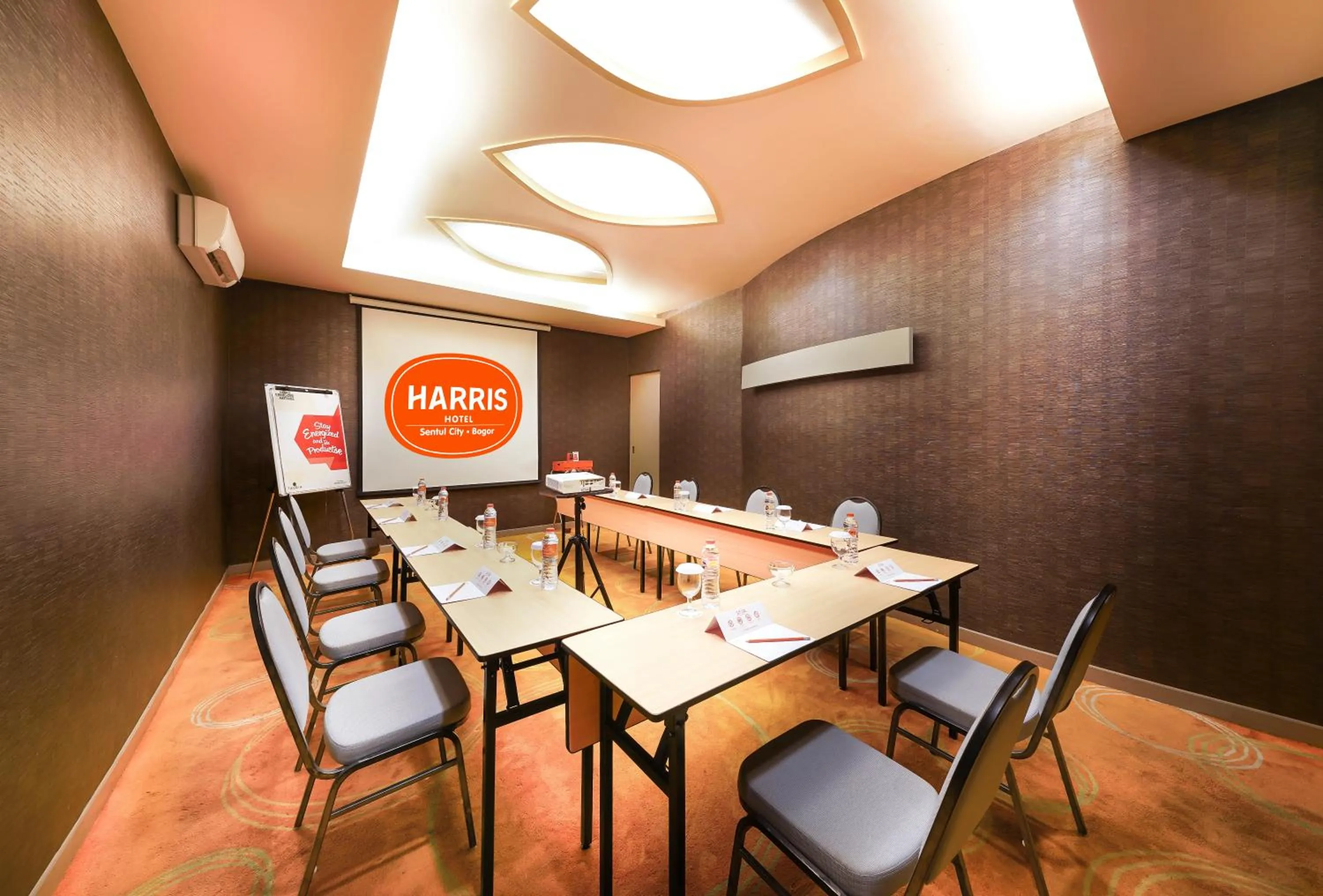 Banquet/Function facilities in HARRIS Hotel Sentul City Bogor