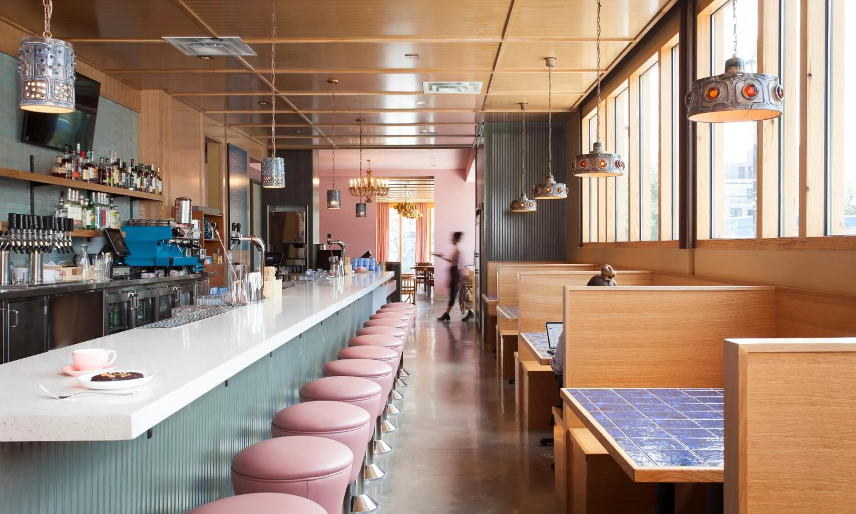 Restaurant/places to eat in East Austin Hotel