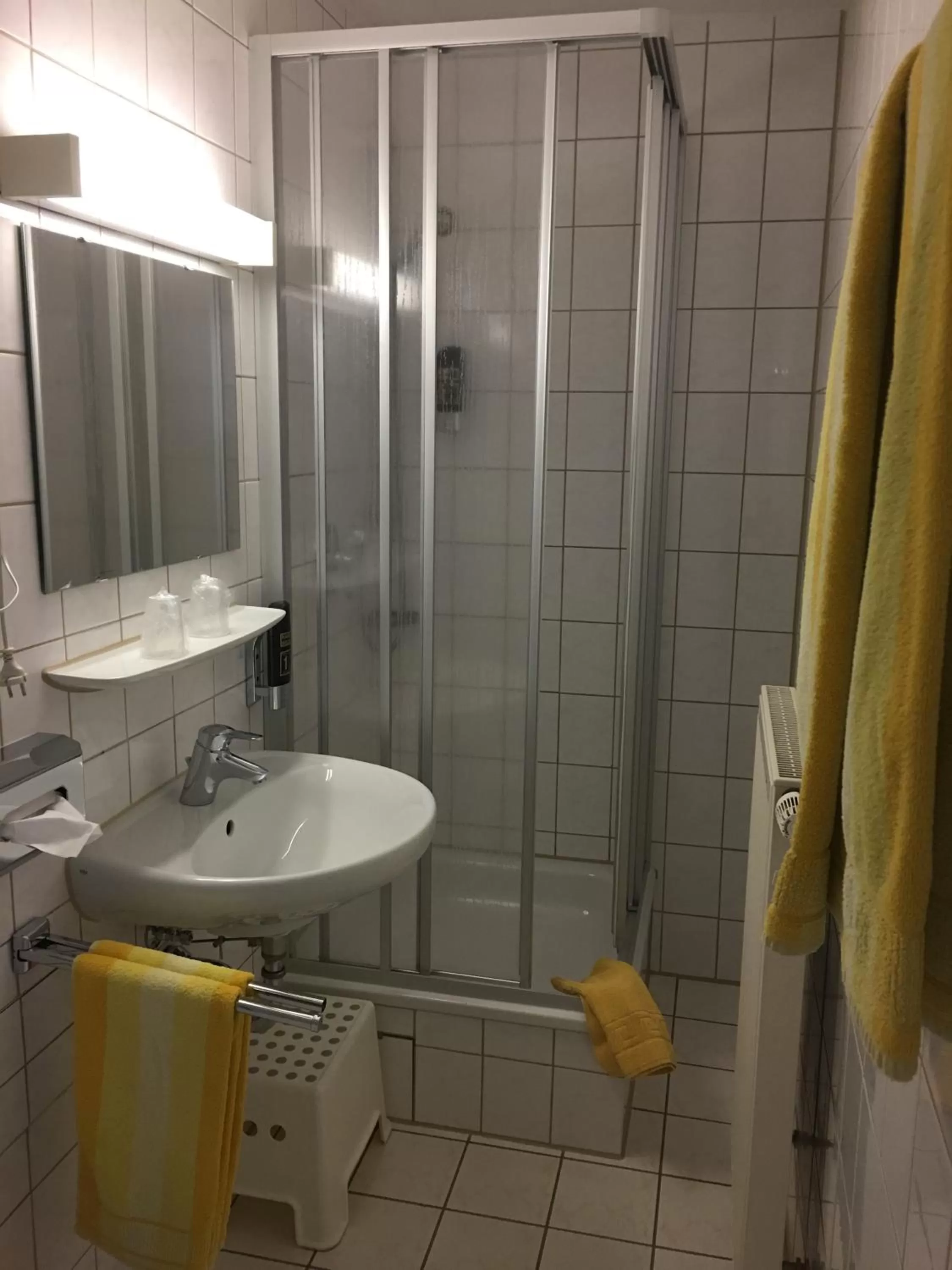 Photo of the whole room in Hotel & Restaurant Park Cafe ISA