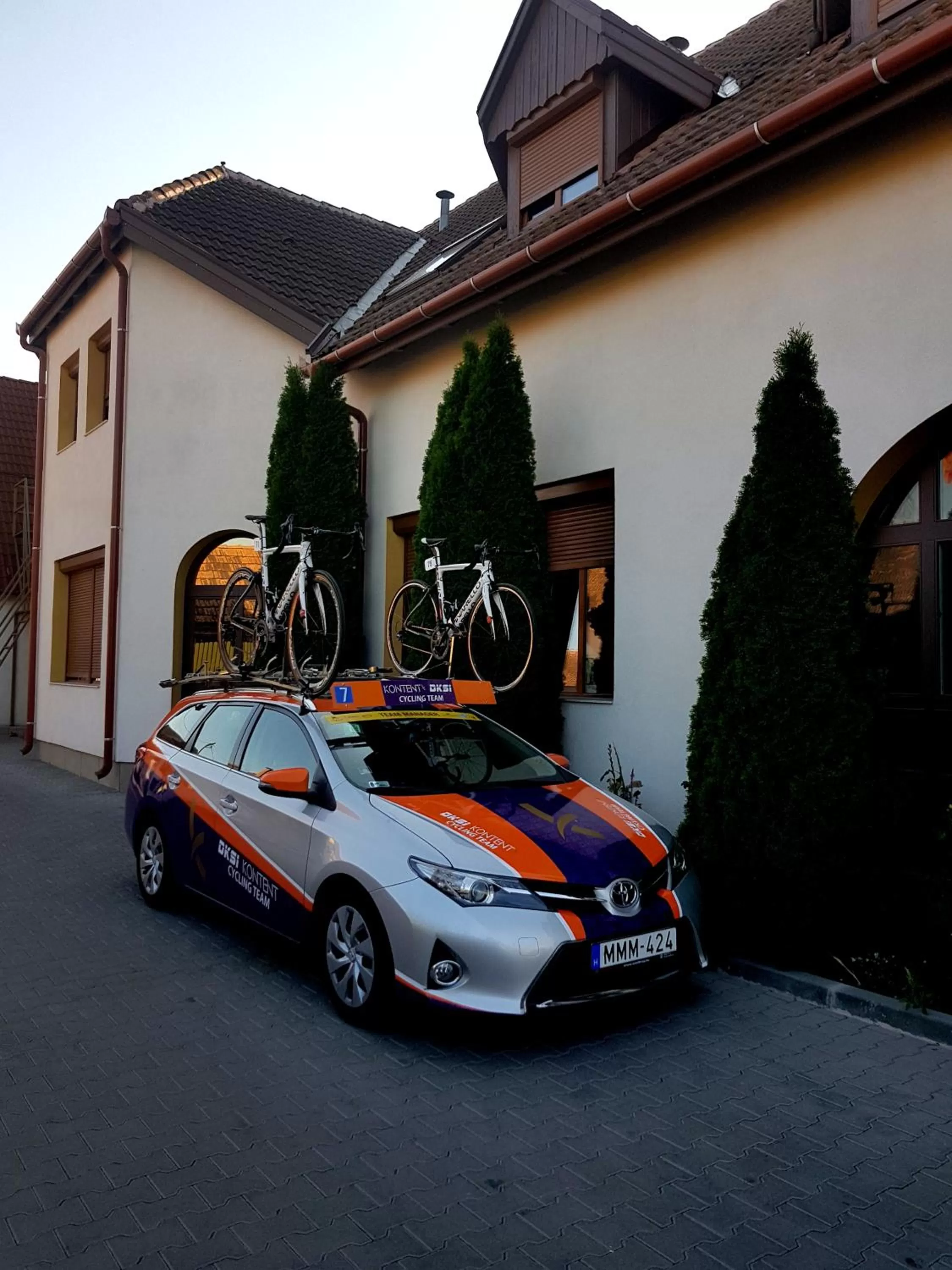 group of guests in Prince Hotel