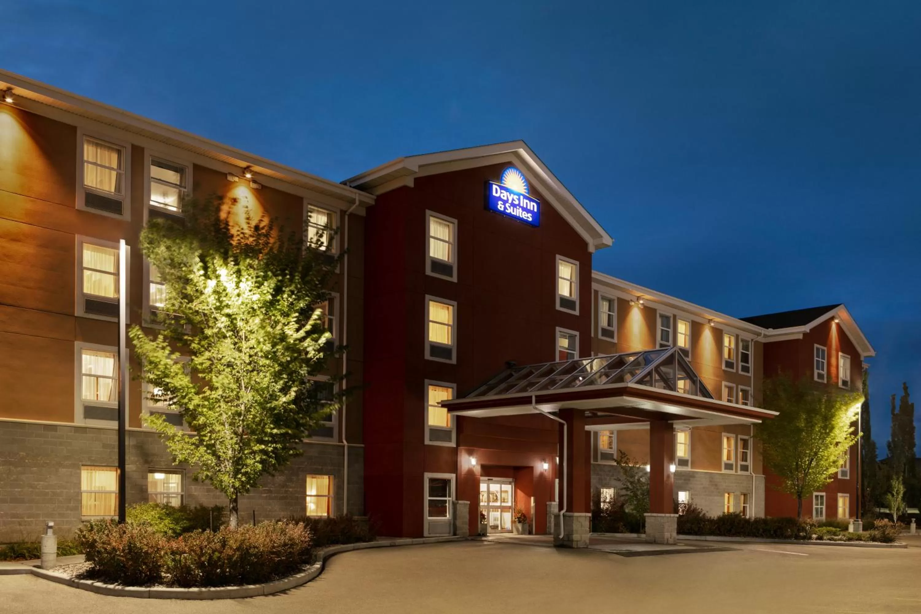 Property building in Days Inn & Suites by Wyndham Sherwood Park Edmonton