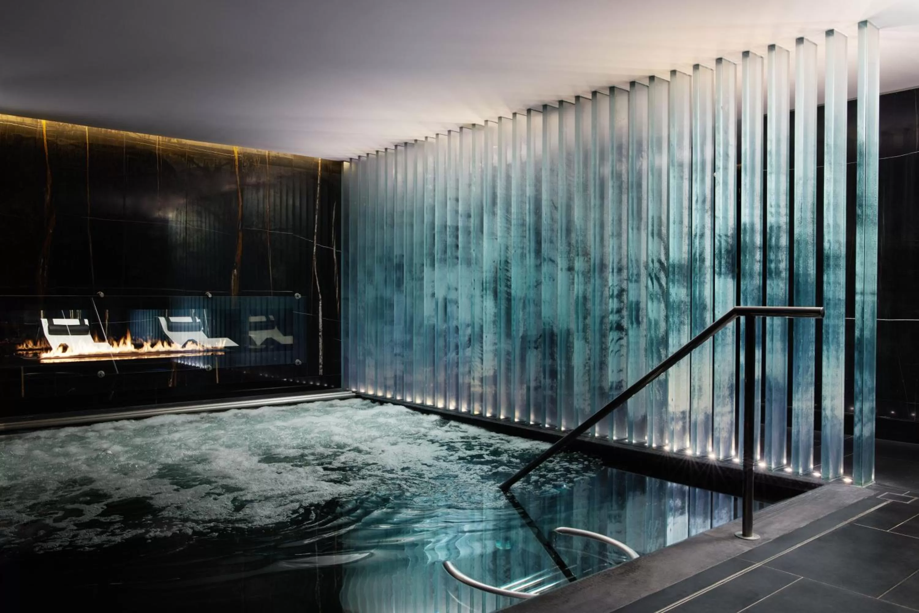 Hot Tub in Corinthia London
