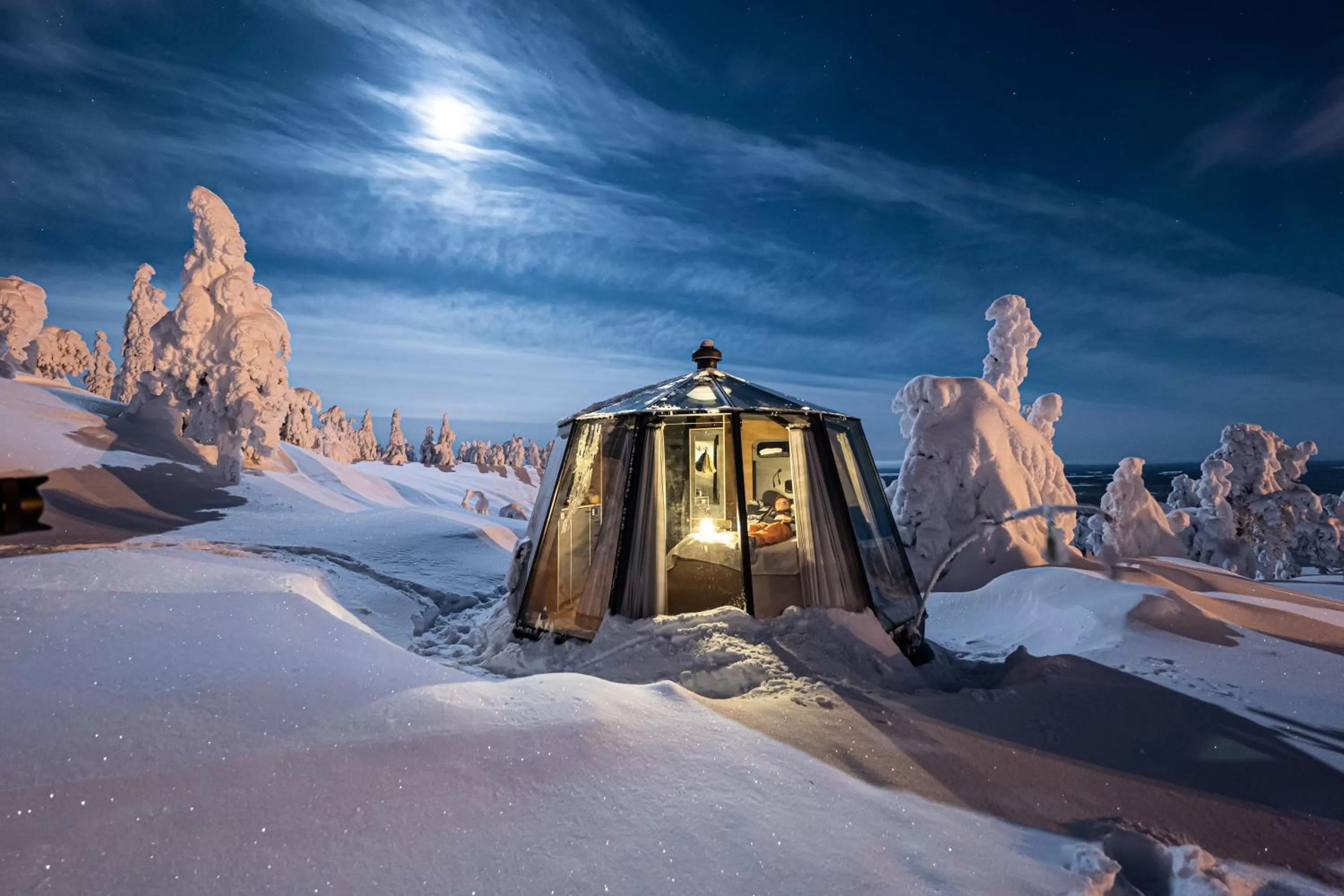 Property building in Peace & Quiet Hotel