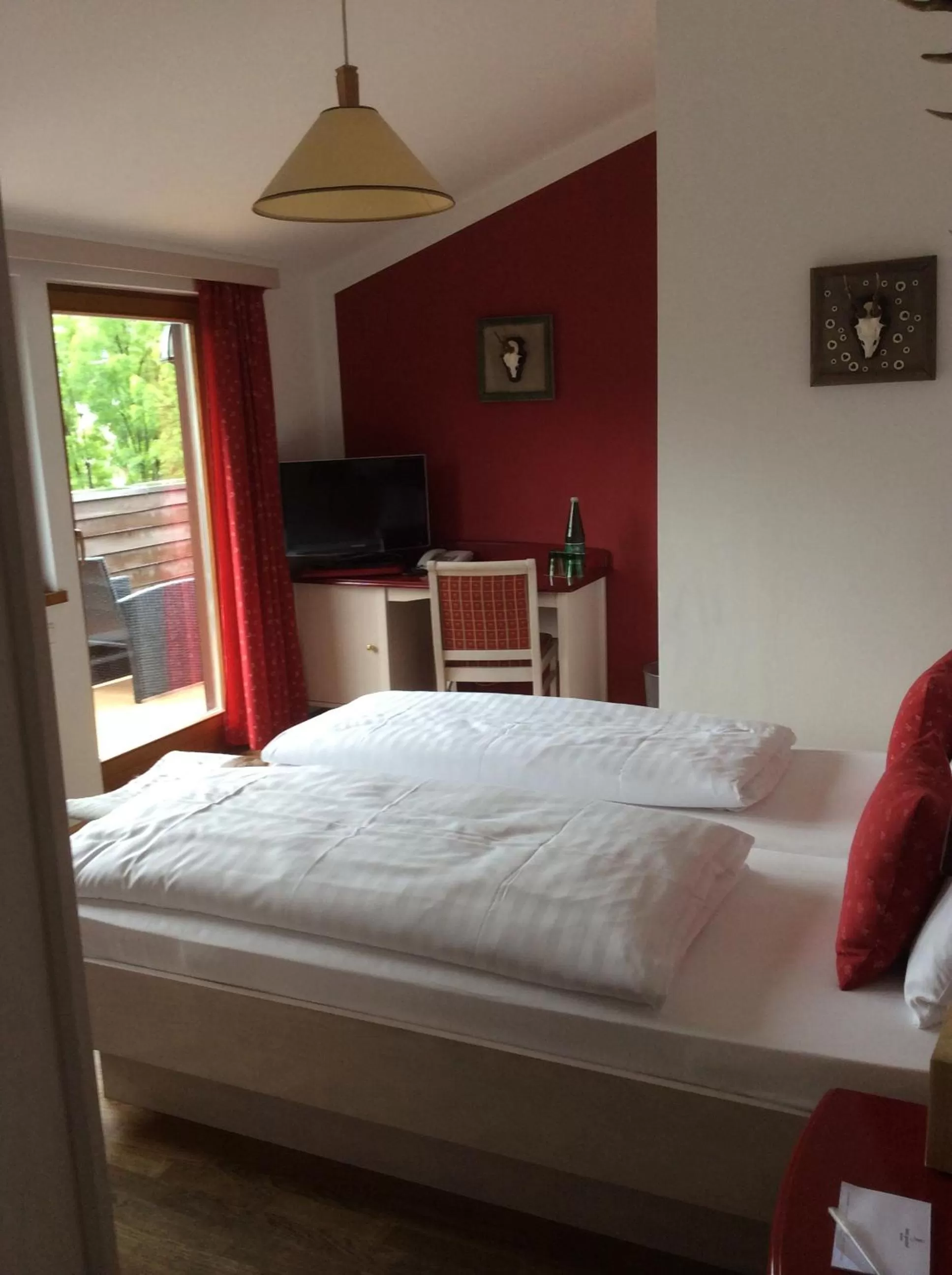 Balcony/Terrace, Bed in Hotel Gamshof