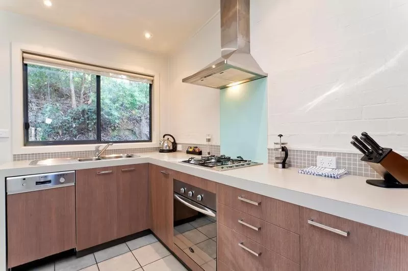 Kitchen or kitchenette in Beacon Point Ocean View Villas