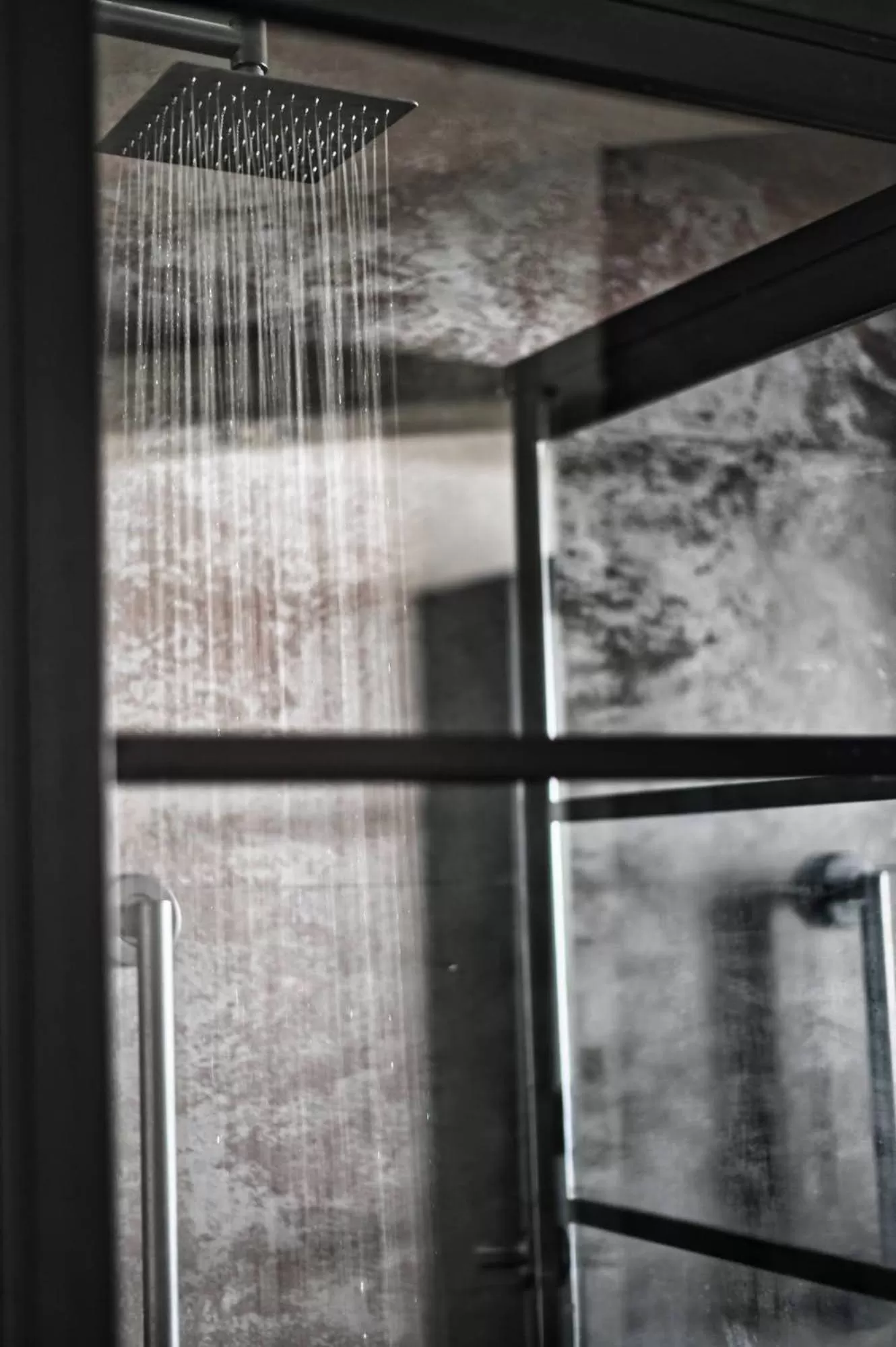 Shower in Cannery Pier Hotel & Spa