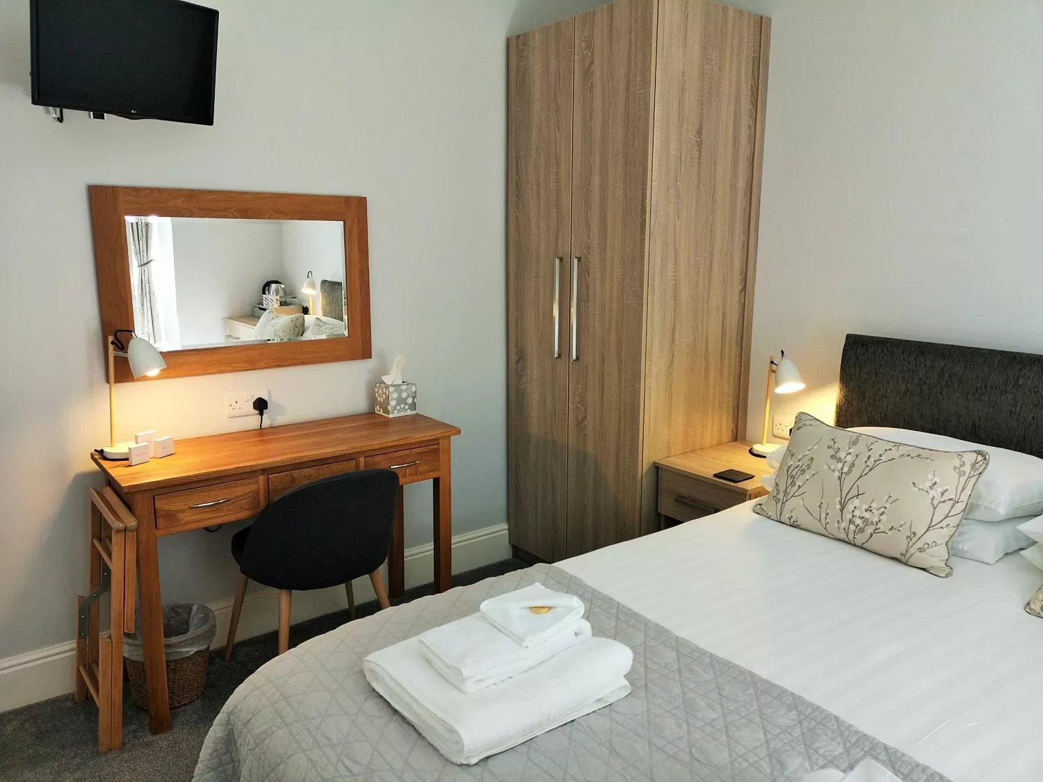 TV and multimedia, Bed in Aberconwy House B&B