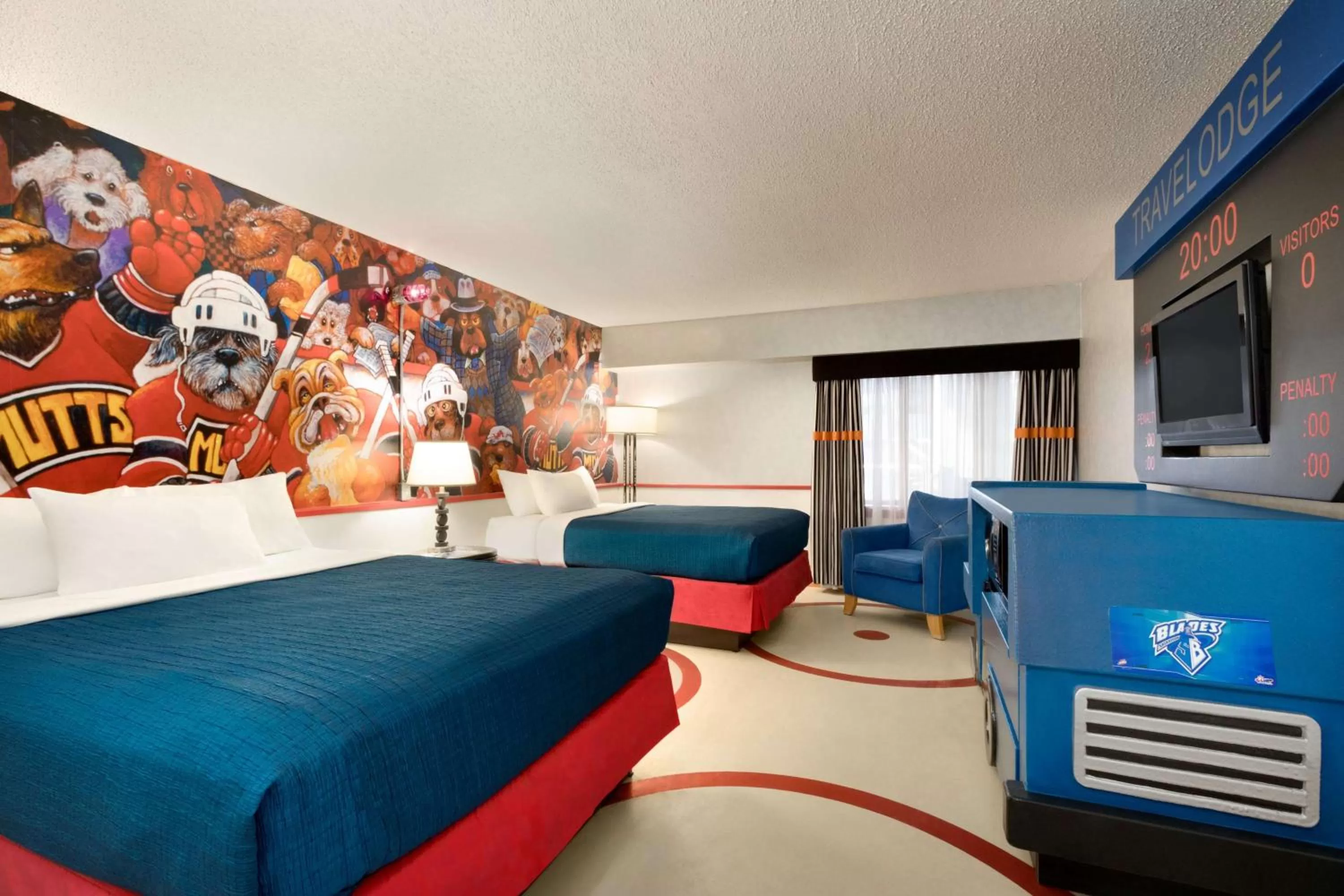 Photo of the whole room, Bed in Travelodge Hotel by Wyndham Saskatoon