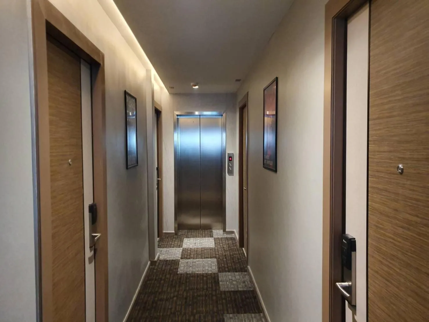 Property building in SOVA Hotel Bangkok