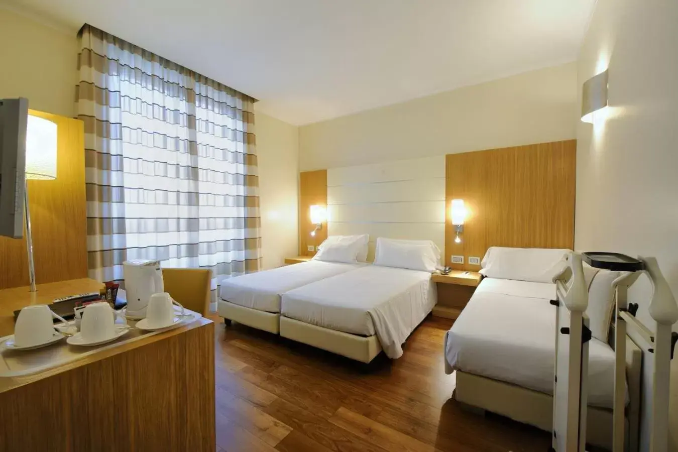 Executive Double or Twin Room in Hotel Canada Executive Double or Twin Room in Hotel Canada