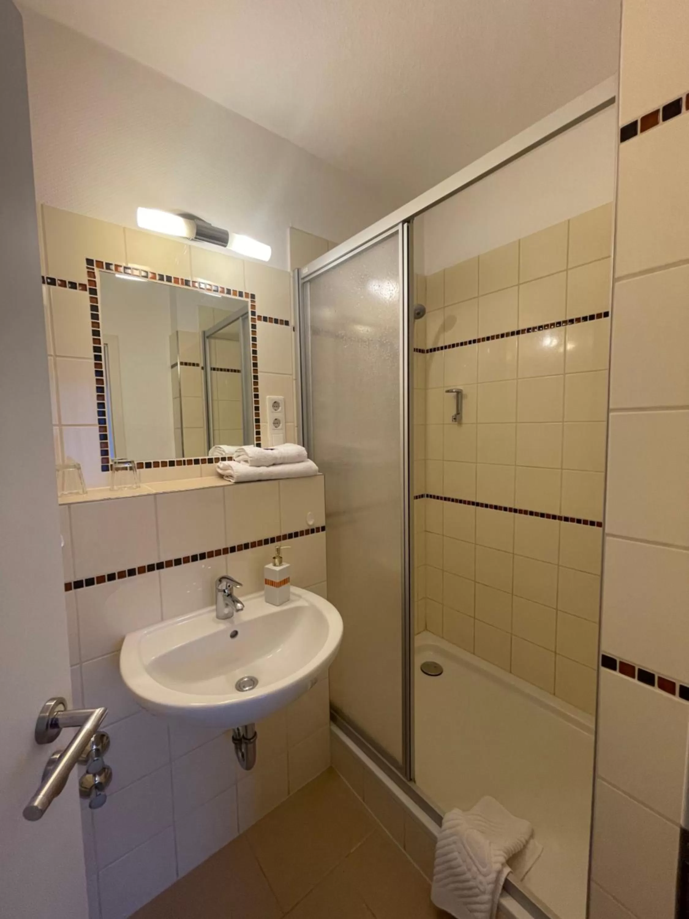 Bathroom in Hotel Restaurant Steinhägerquelle