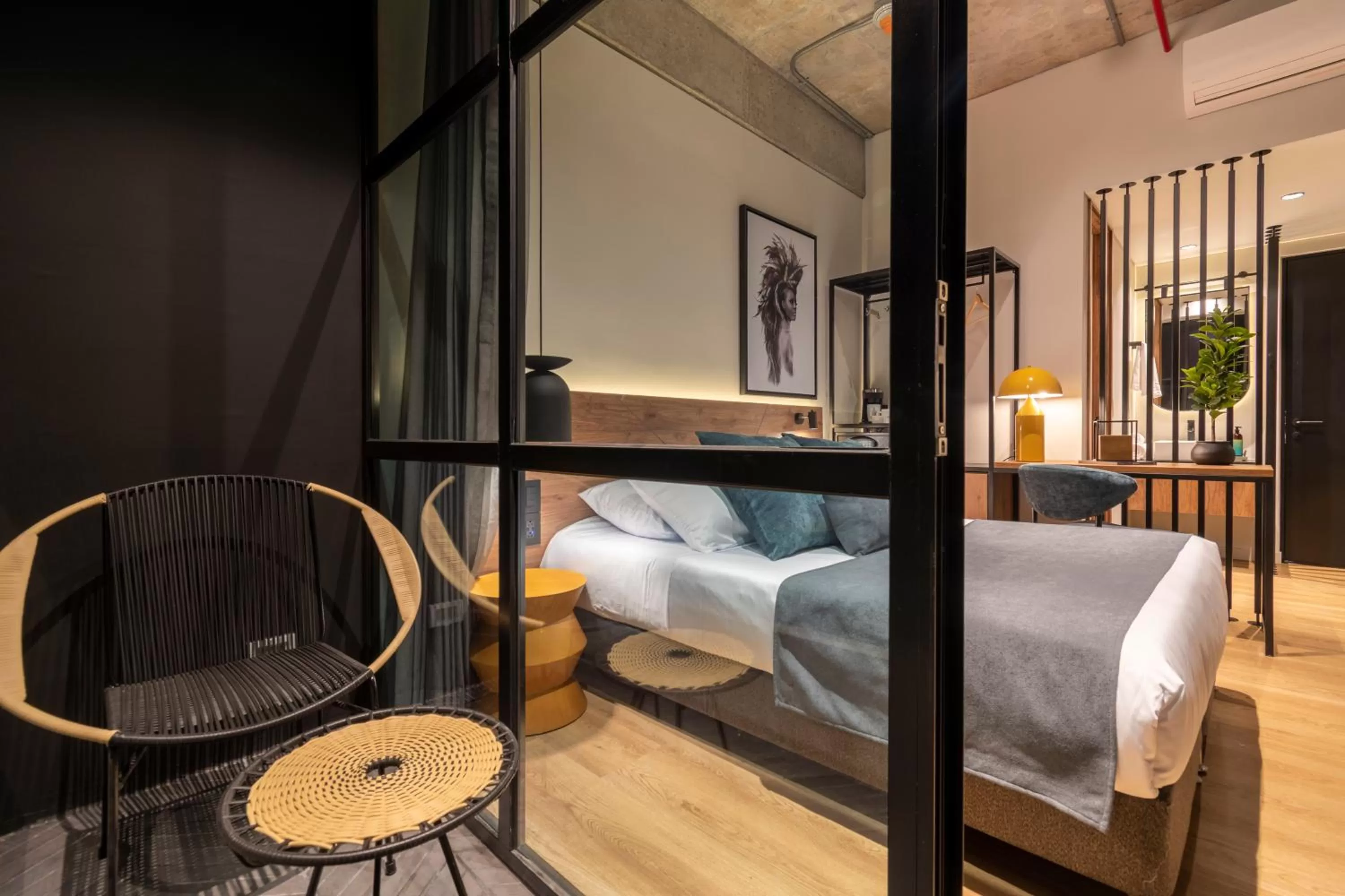 Balcony/Terrace, Bed in Hashtag 98 Hotel By Jalo