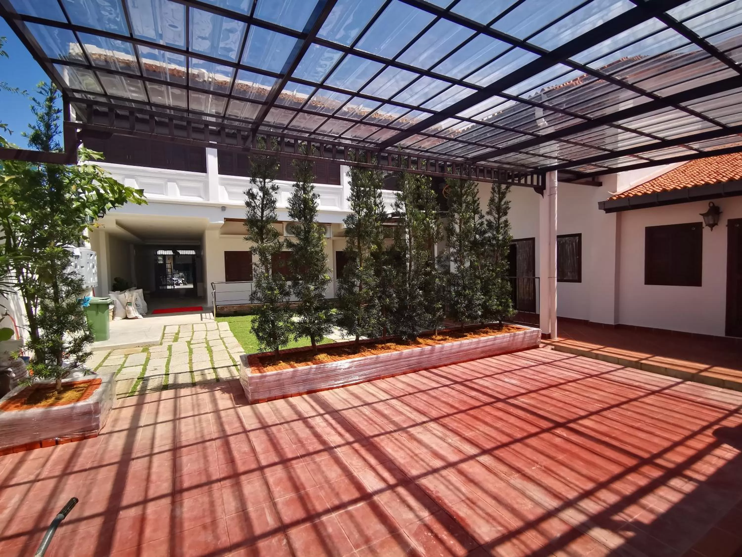 Garden in Mclane Boutique Hotel