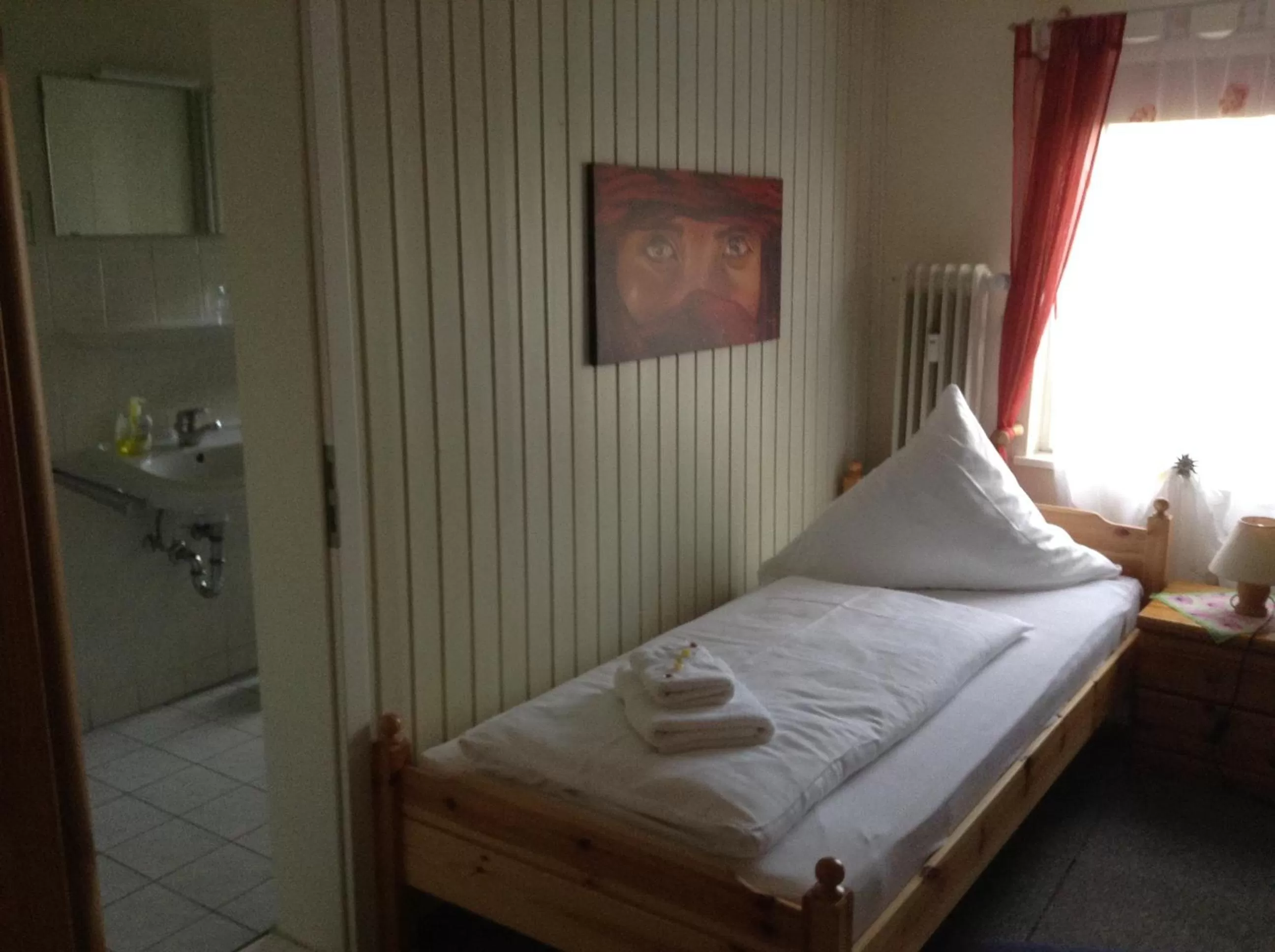 Bed in Hotel Mühleneck