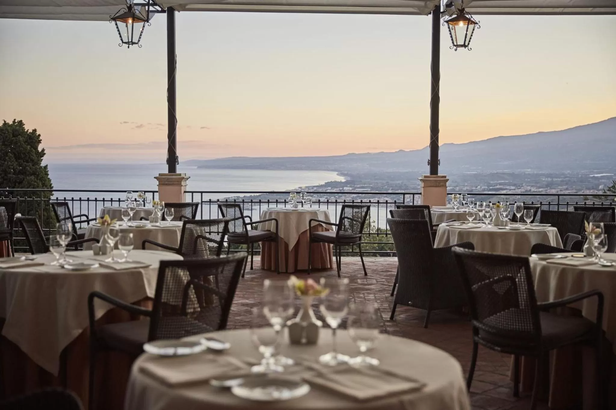 Restaurant/places to eat in Grand Hotel Timeo, A Belmond Hotel, Taormina