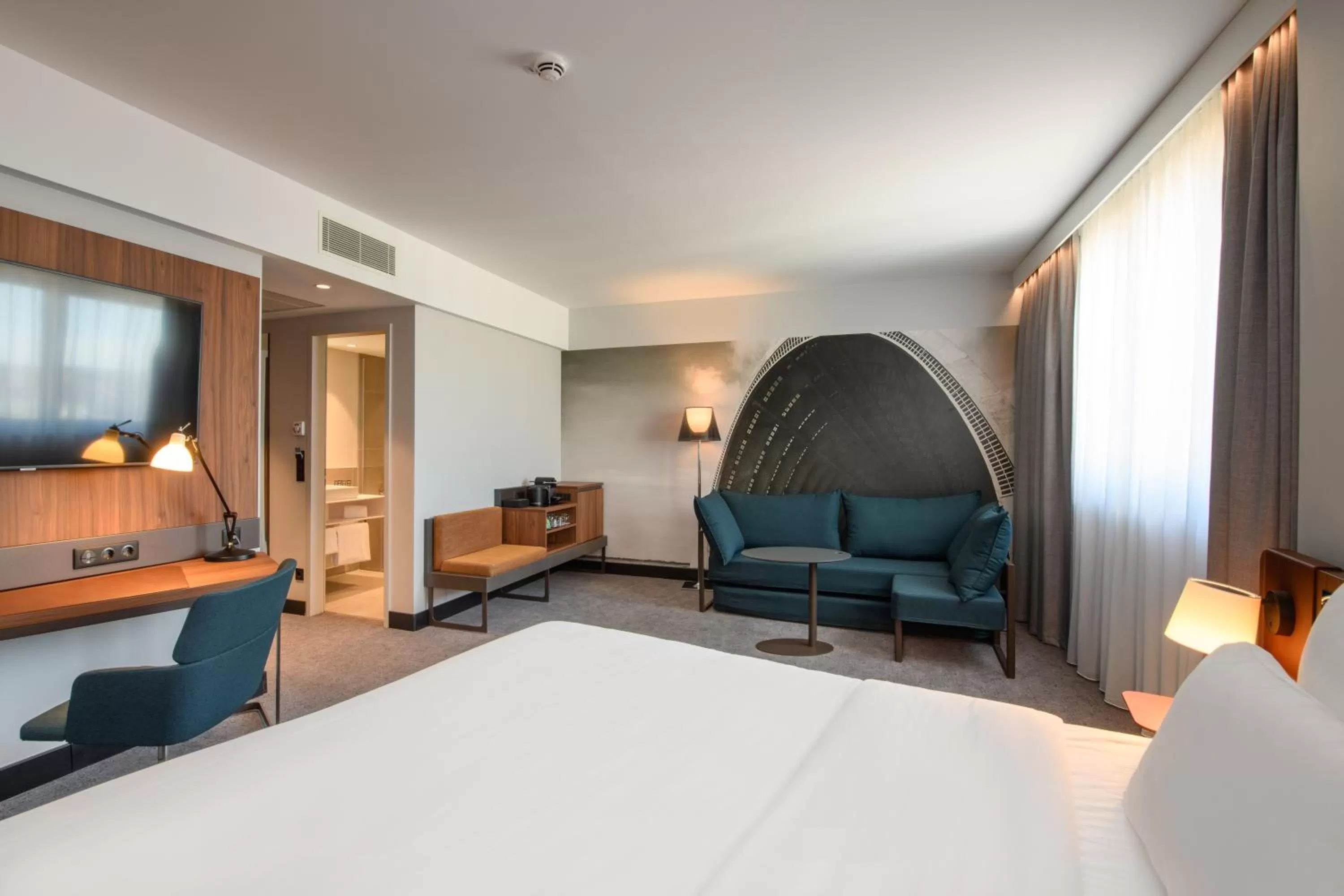 Bed in Novotel Regensburg Zentrum