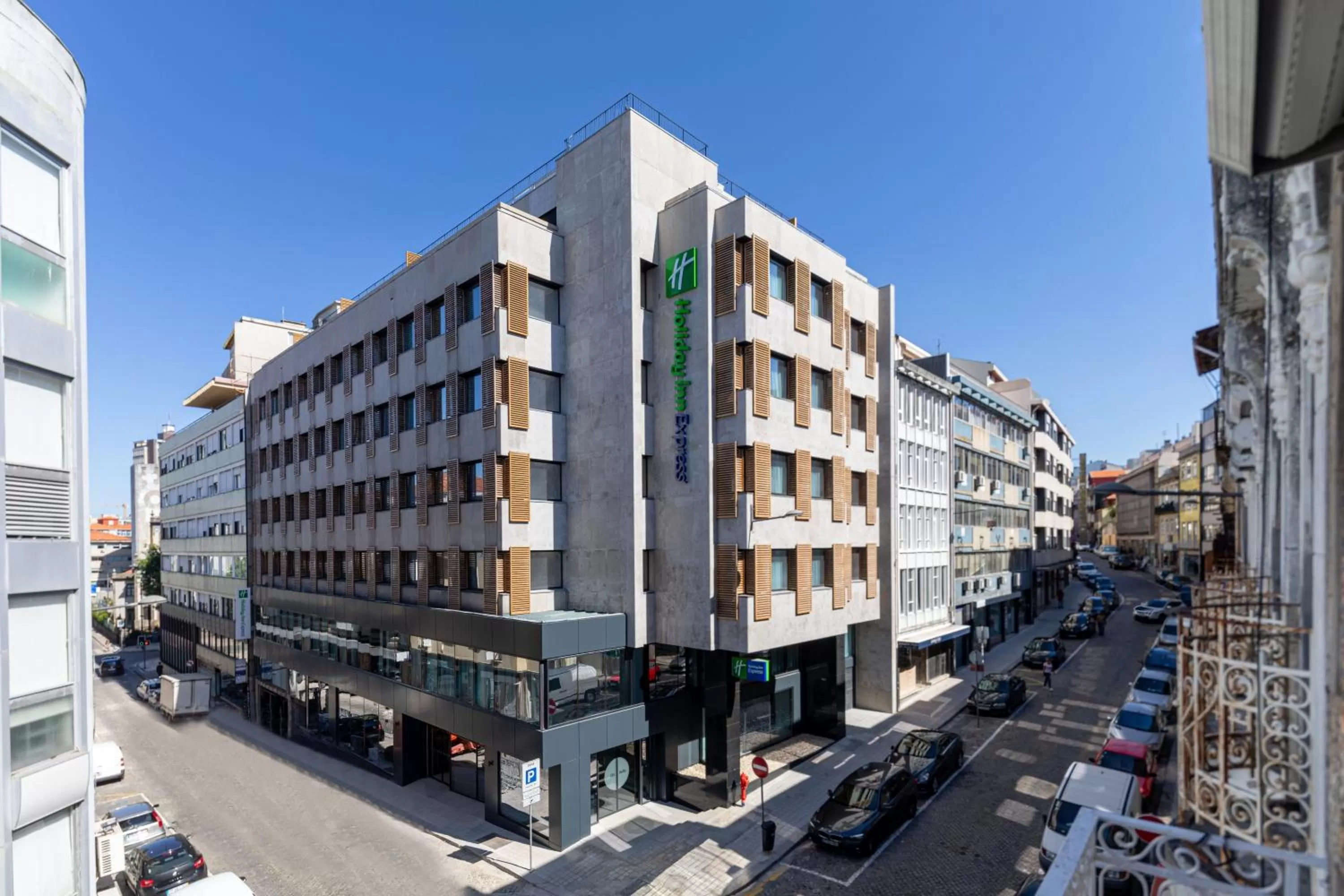 Property building in Holiday Inn Express Porto City Centre by IHG