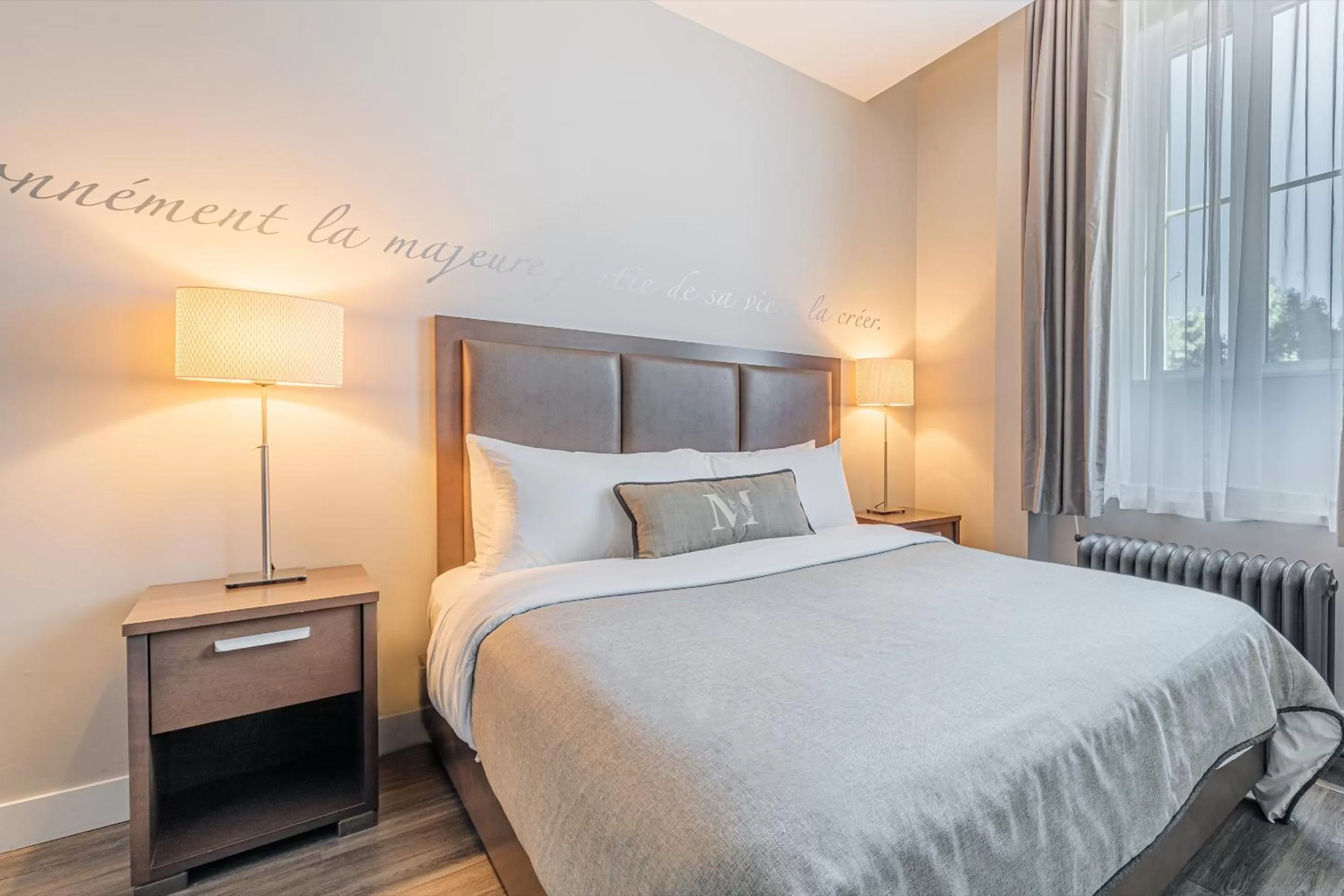 Bed in Hotel Montfort