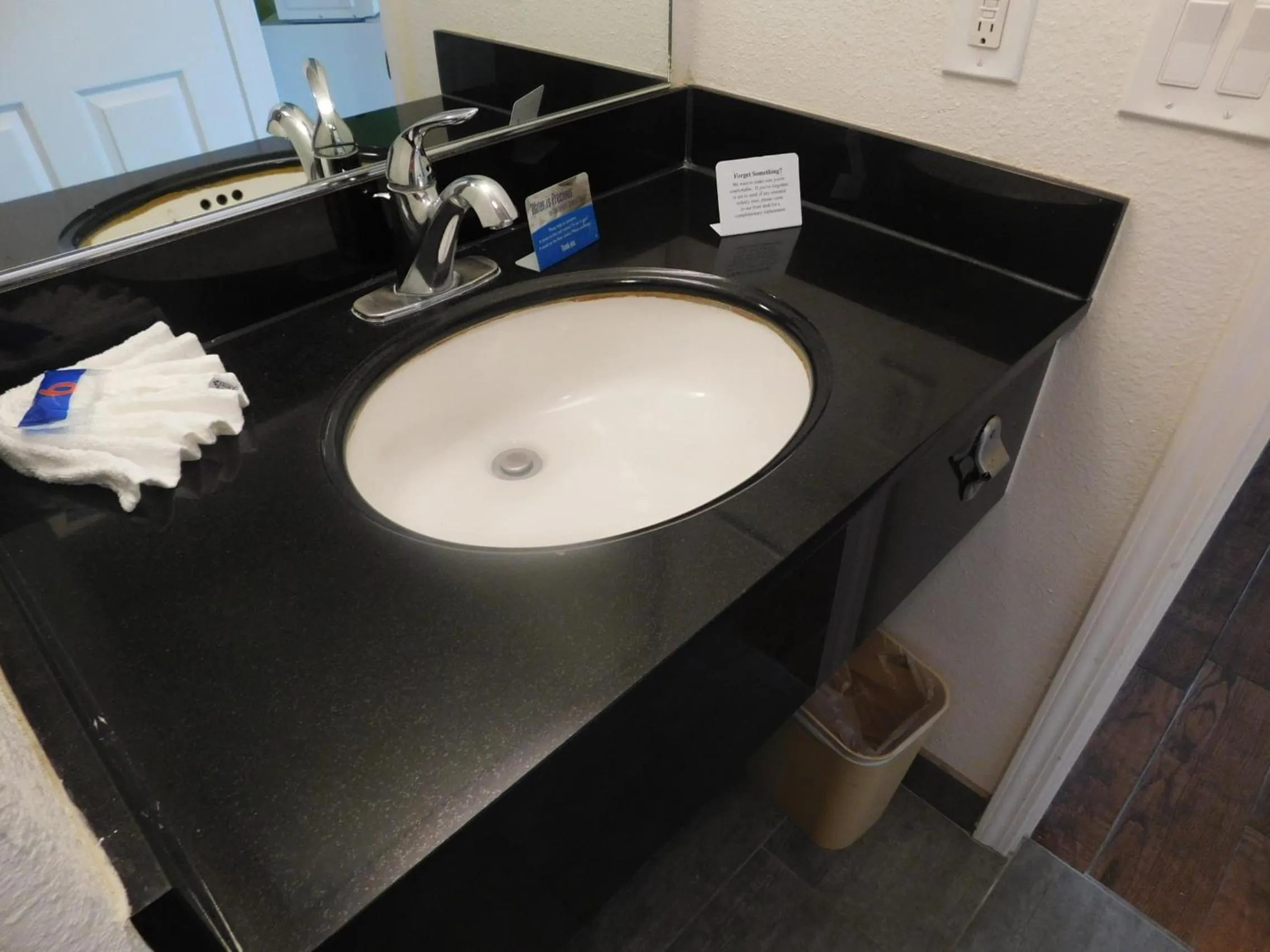 Bathroom in Motel 6 - Downtown Monterey