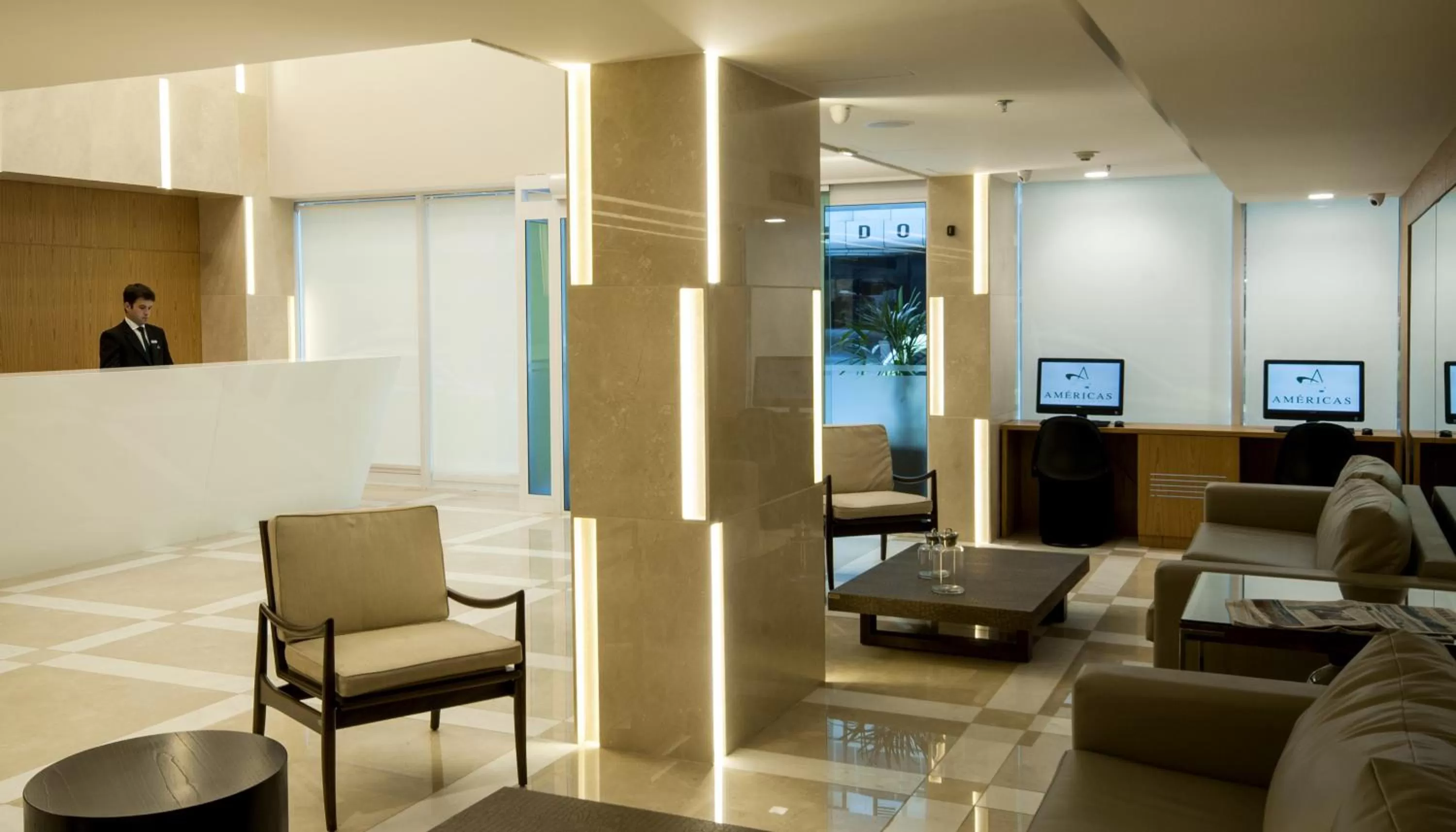 Lobby or reception in Américas Copacabana Hotel